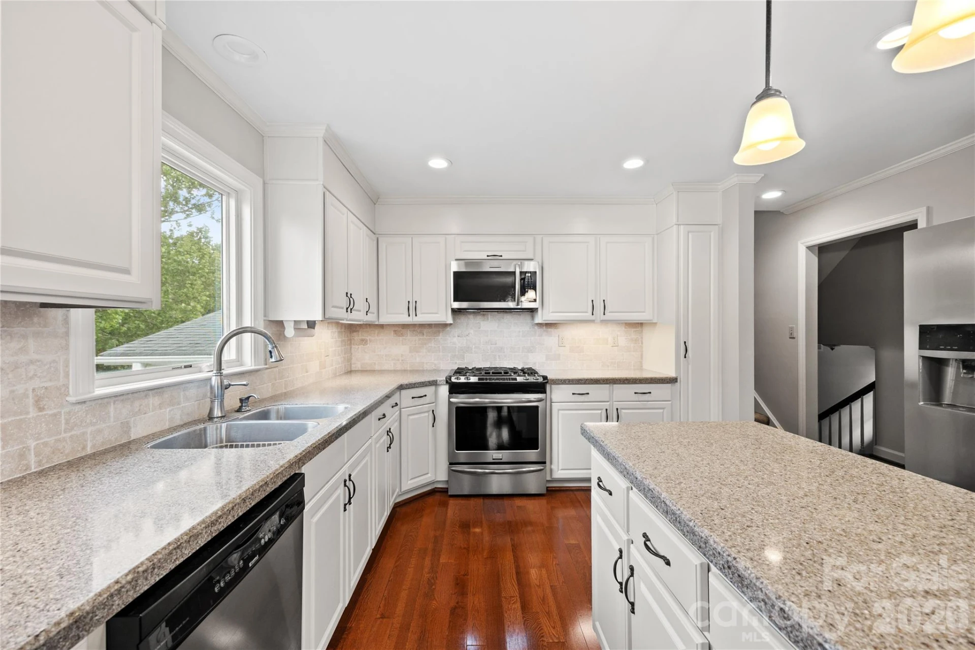 2417 Rosemond Circle - Photo 4