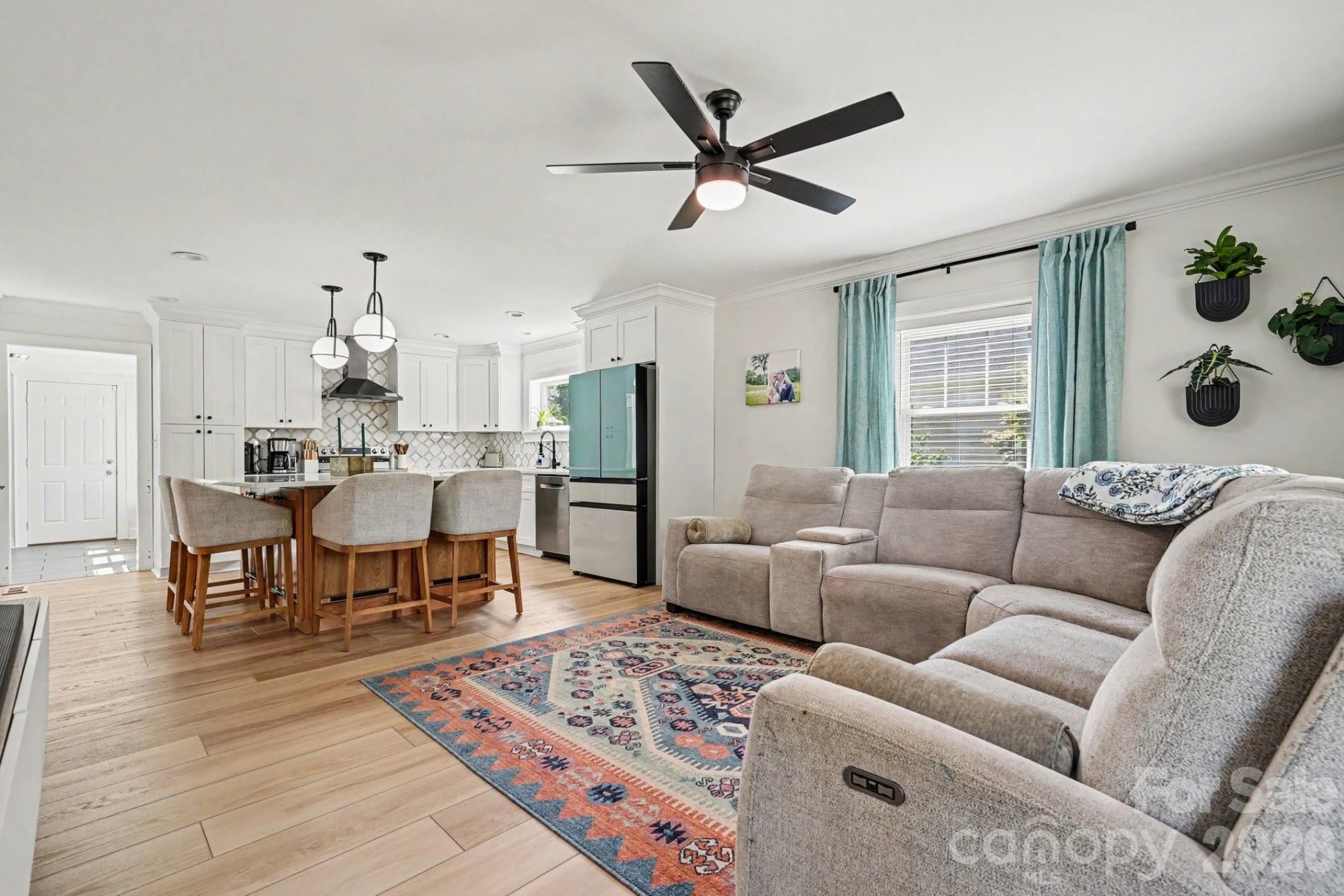 707 Spring Street - Photo 8