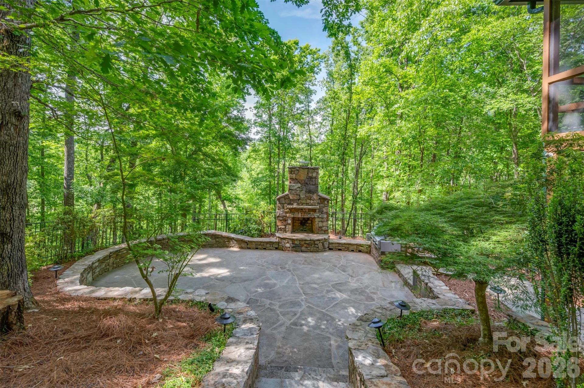 512 Indian Forest Drive - Photo 36