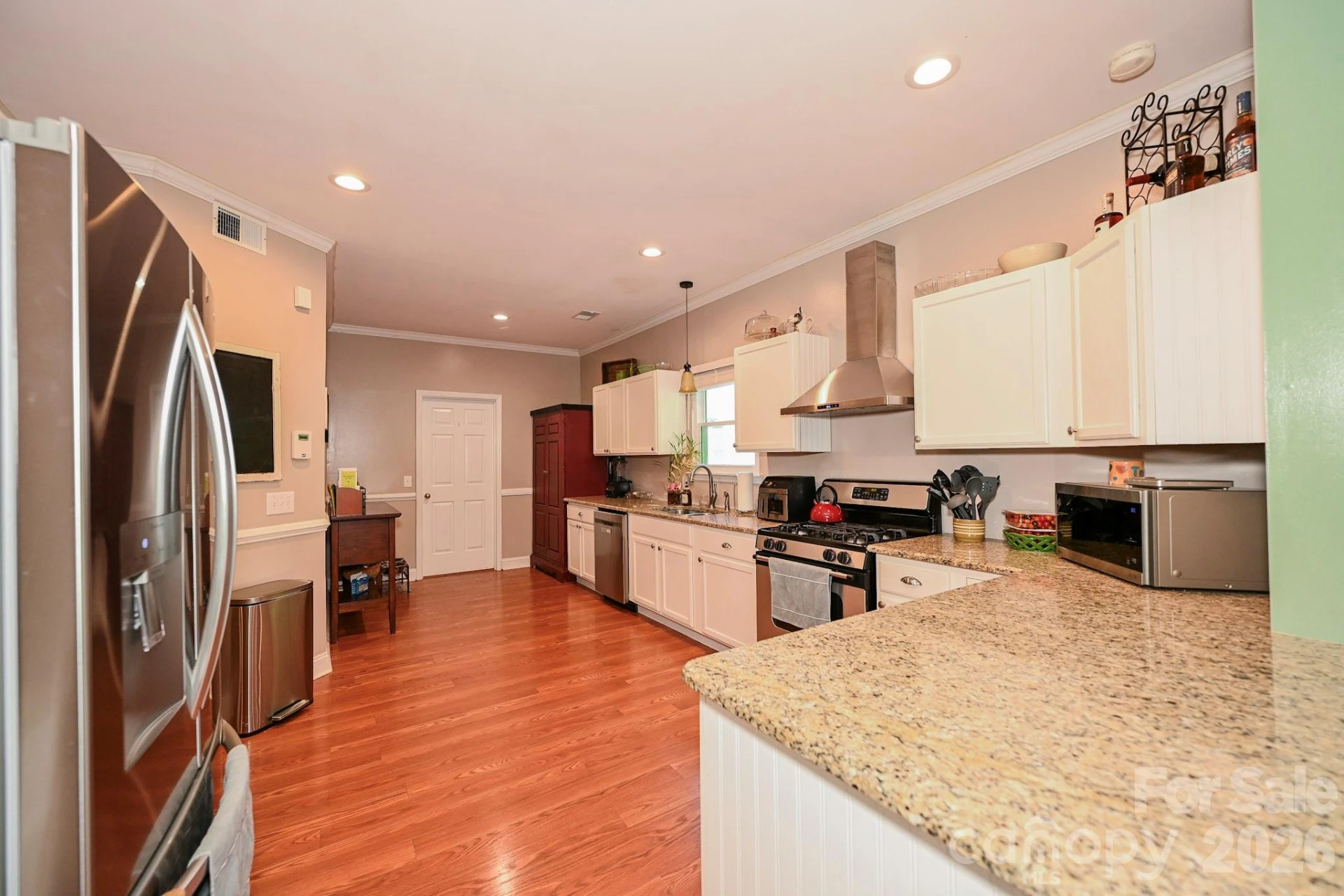 9101 Castlebay Drive - Photo 28