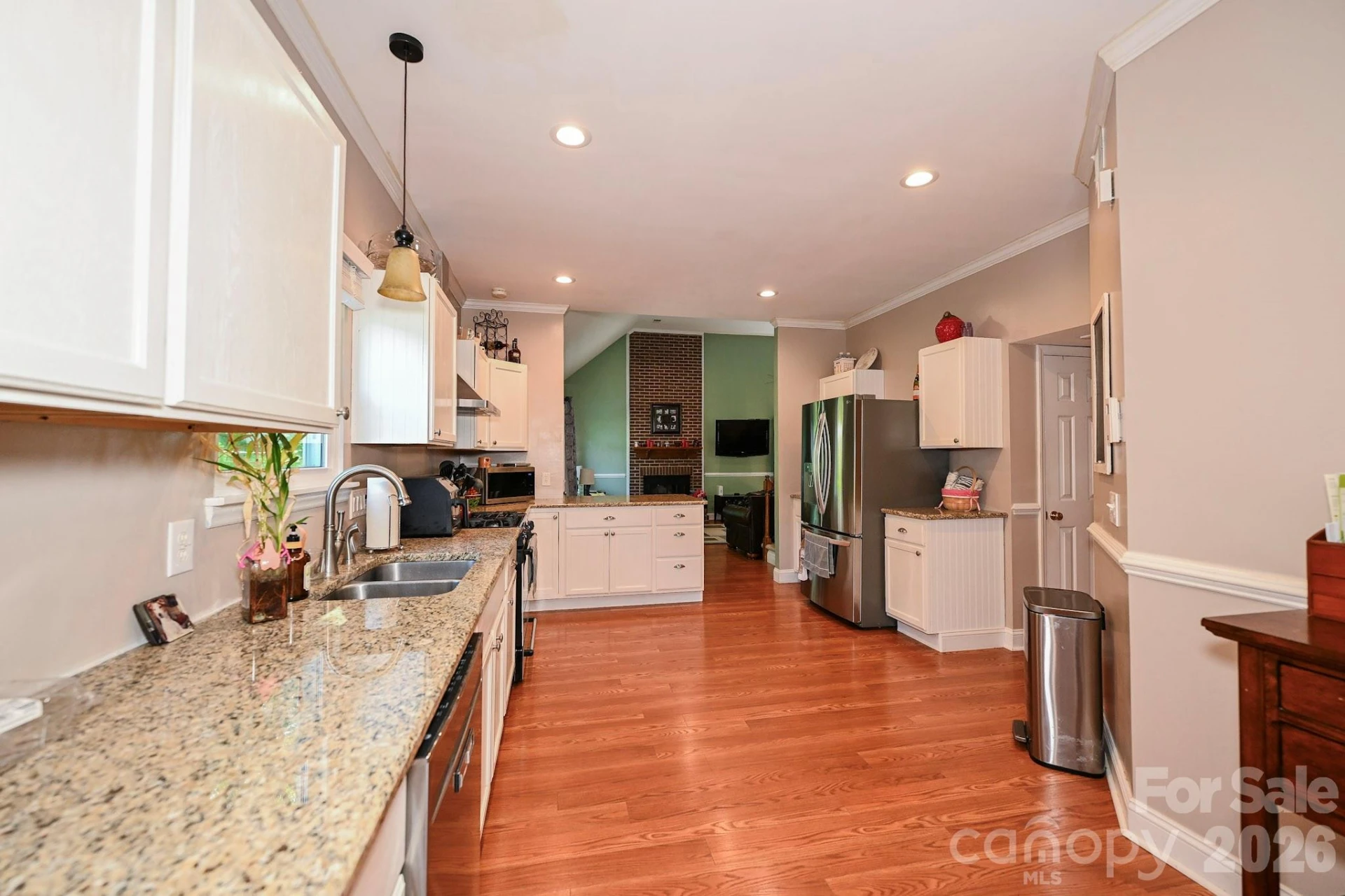 9101 Castlebay Drive - Photo 32