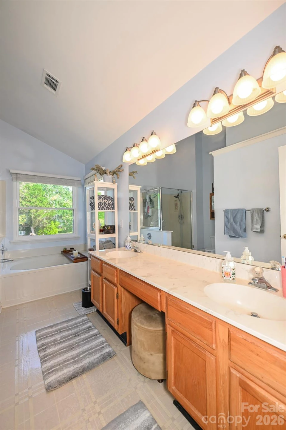 9101 Castlebay Drive - Photo 38