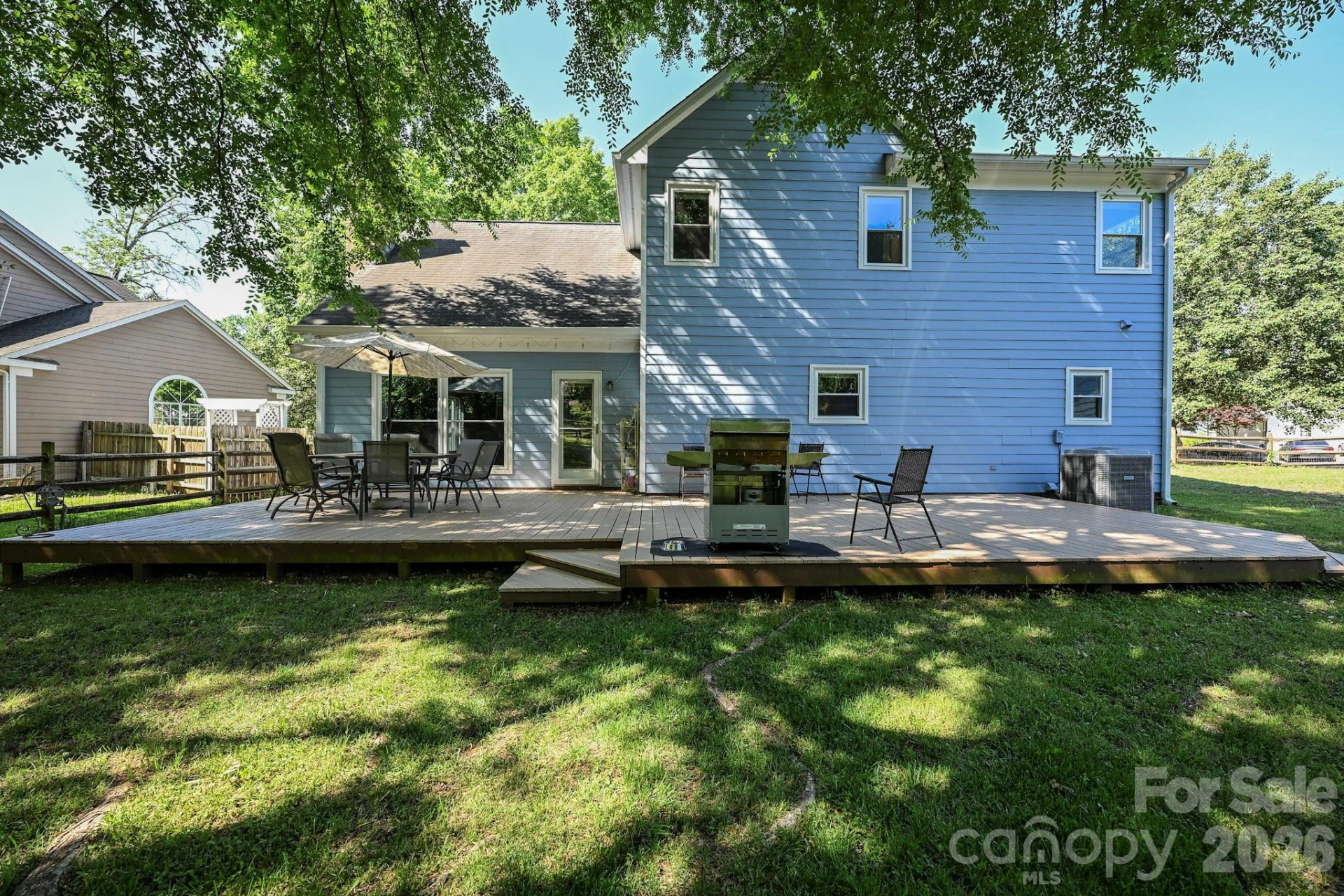 9101 Castlebay Drive - Photo 6