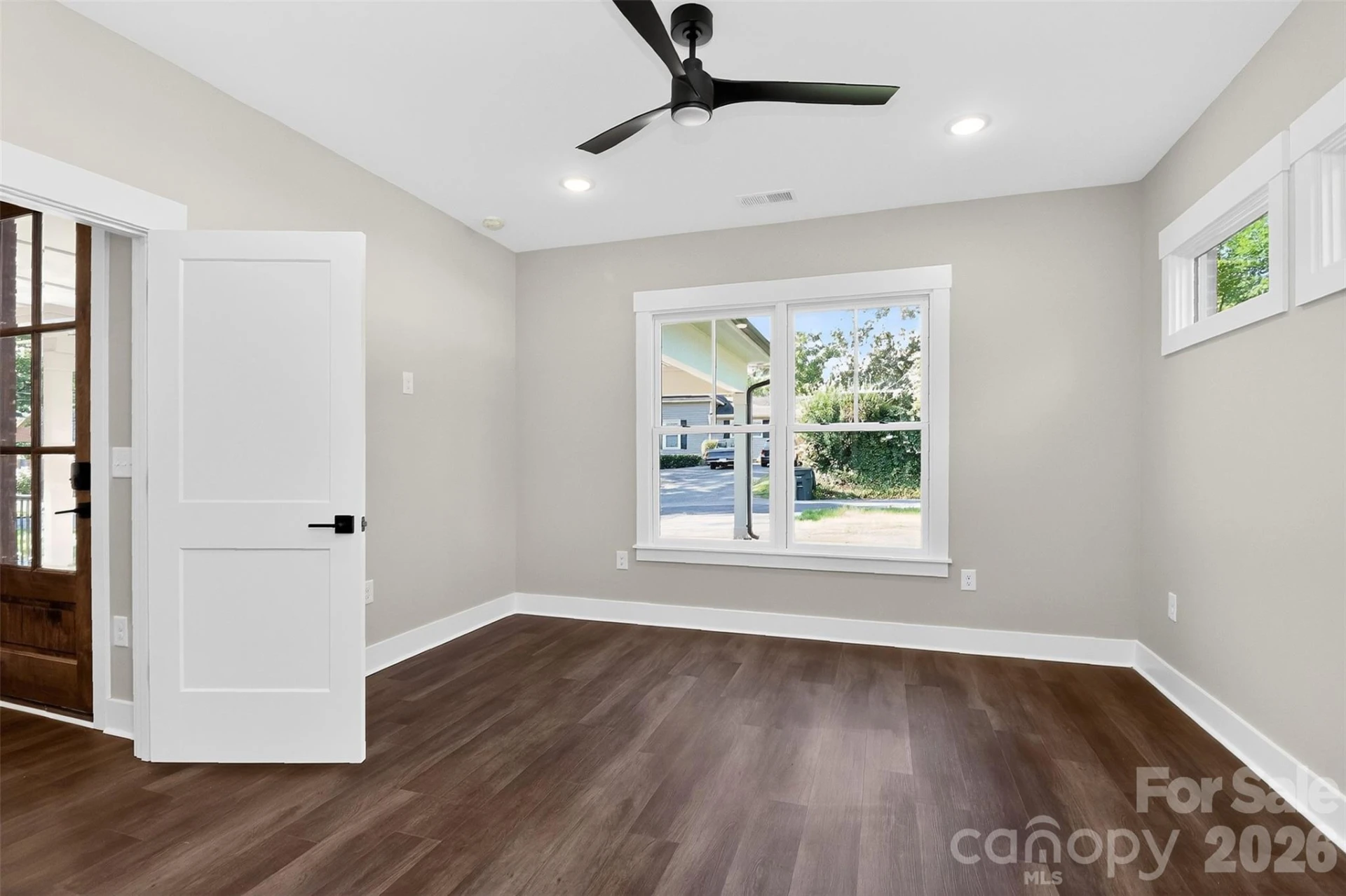 120 Crawford Street - Photo 14