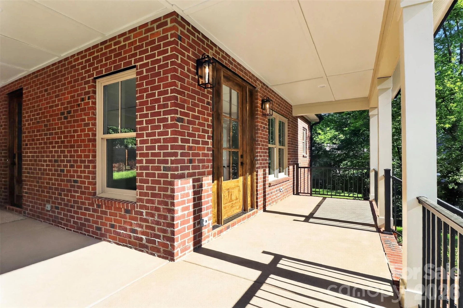 120 Crawford Street - Photo 3