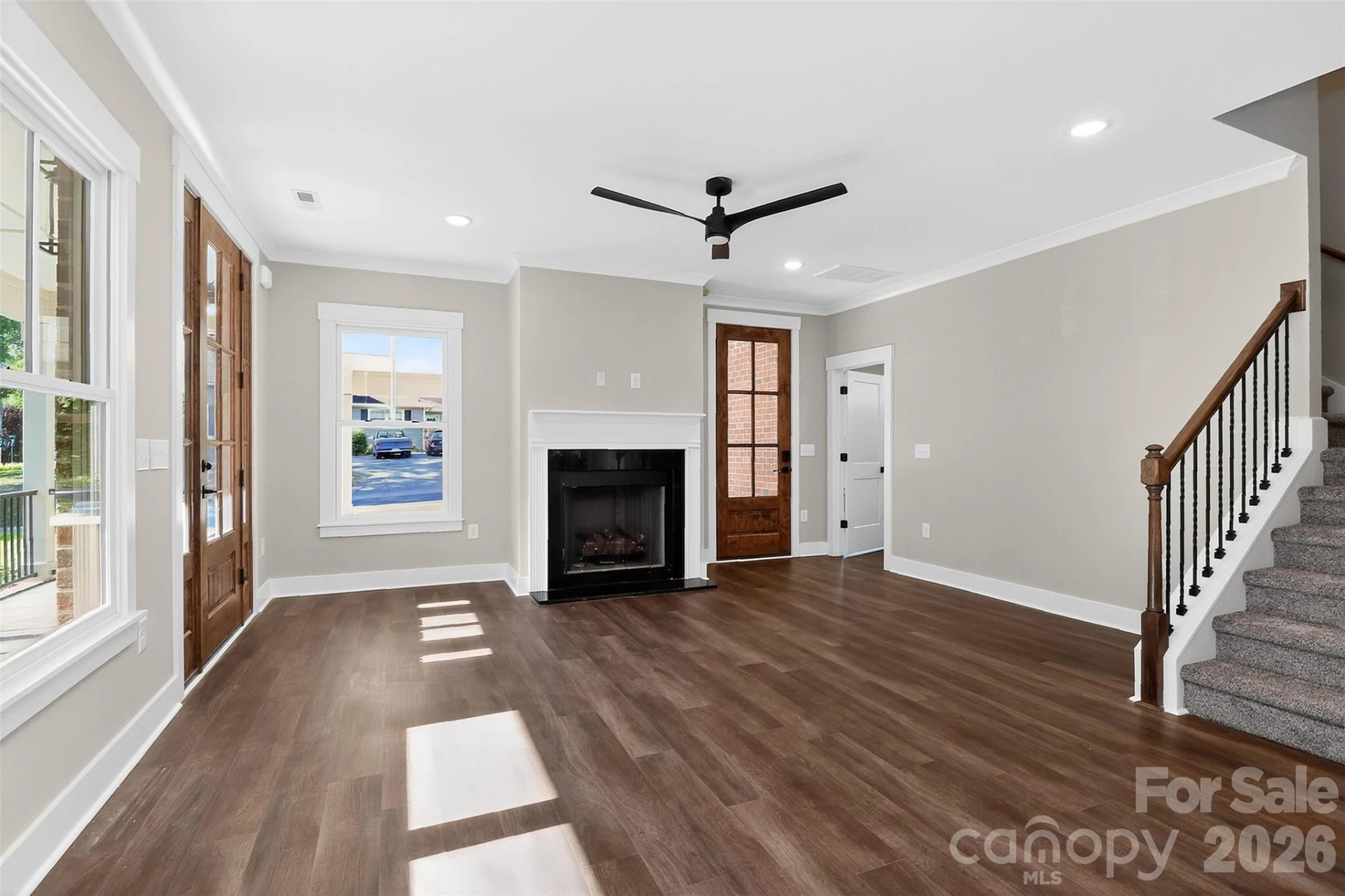 120 Crawford Street - Photo 7