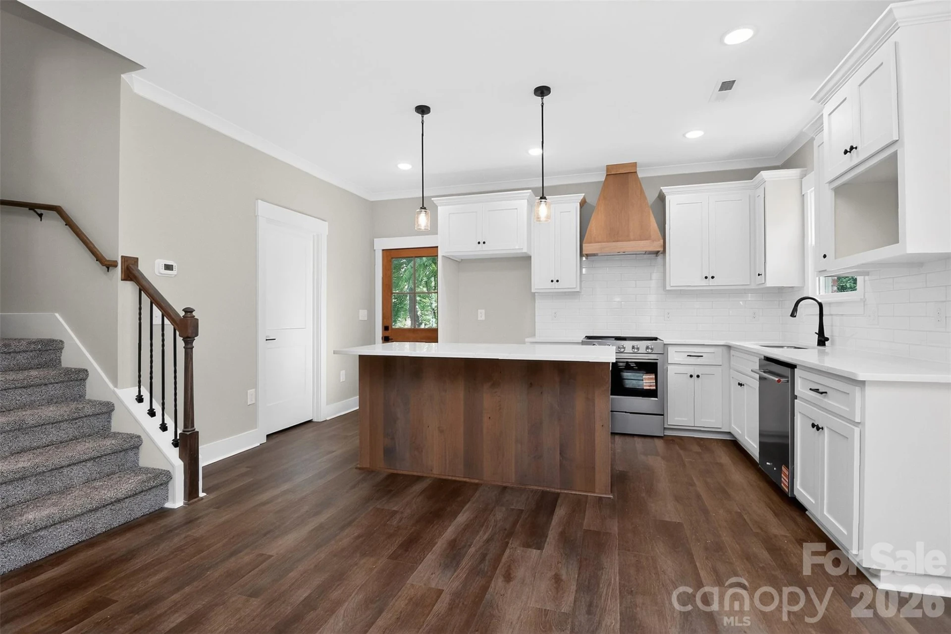 120 Crawford Street - Photo 8