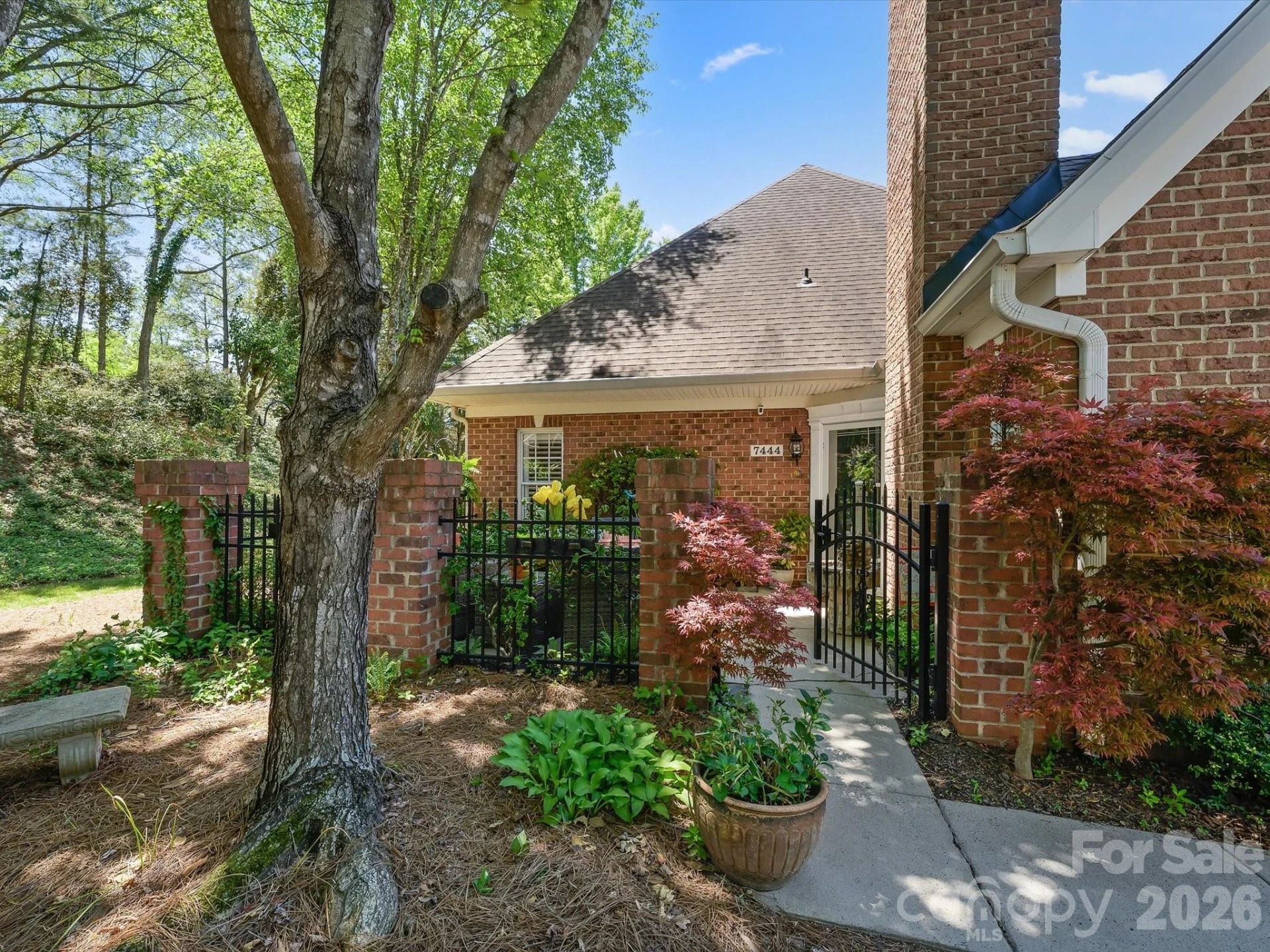 7444 Hurstbourne Green Drive - Photo 2