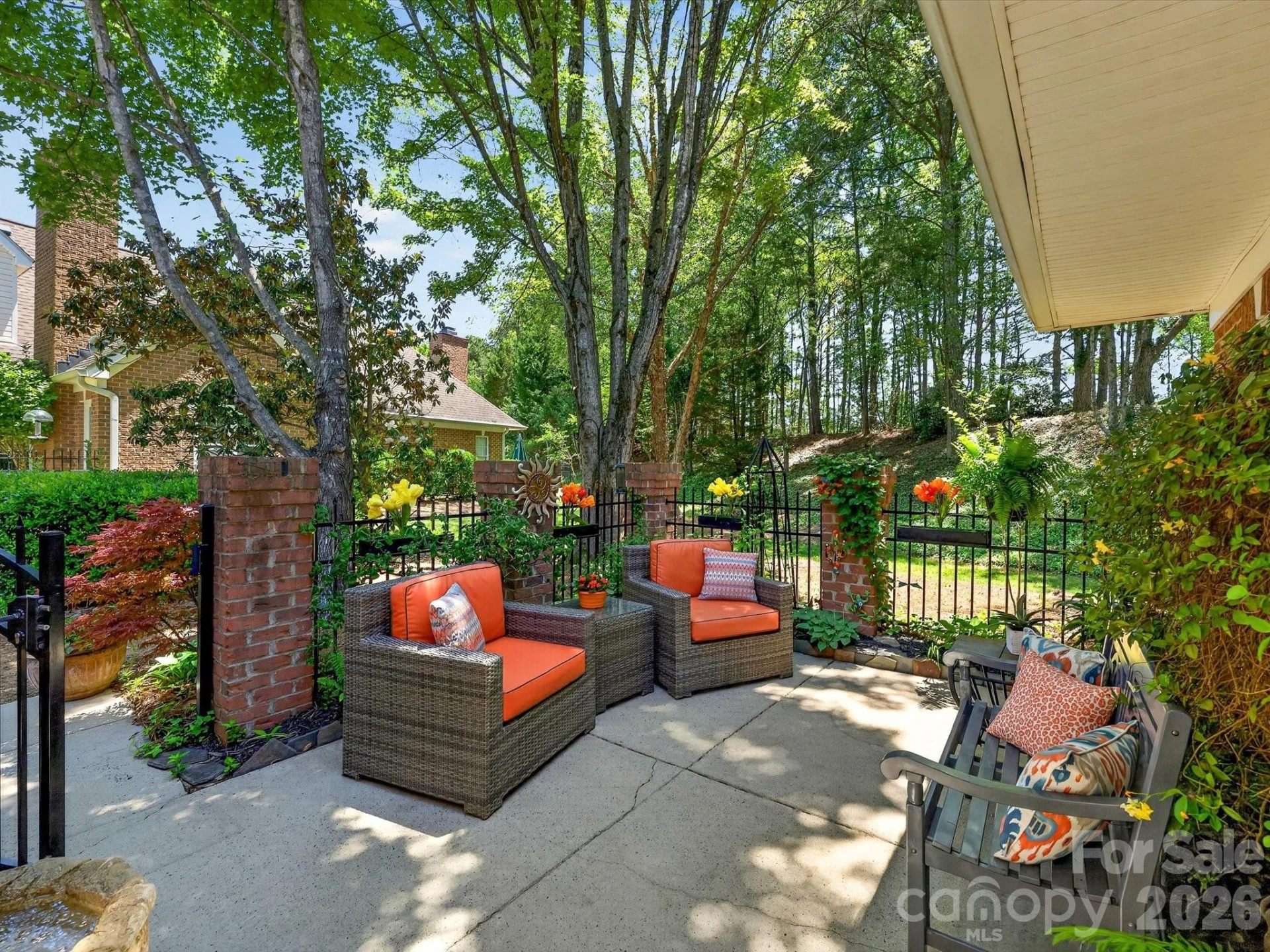 7444 Hurstbourne Green Drive - Photo 4