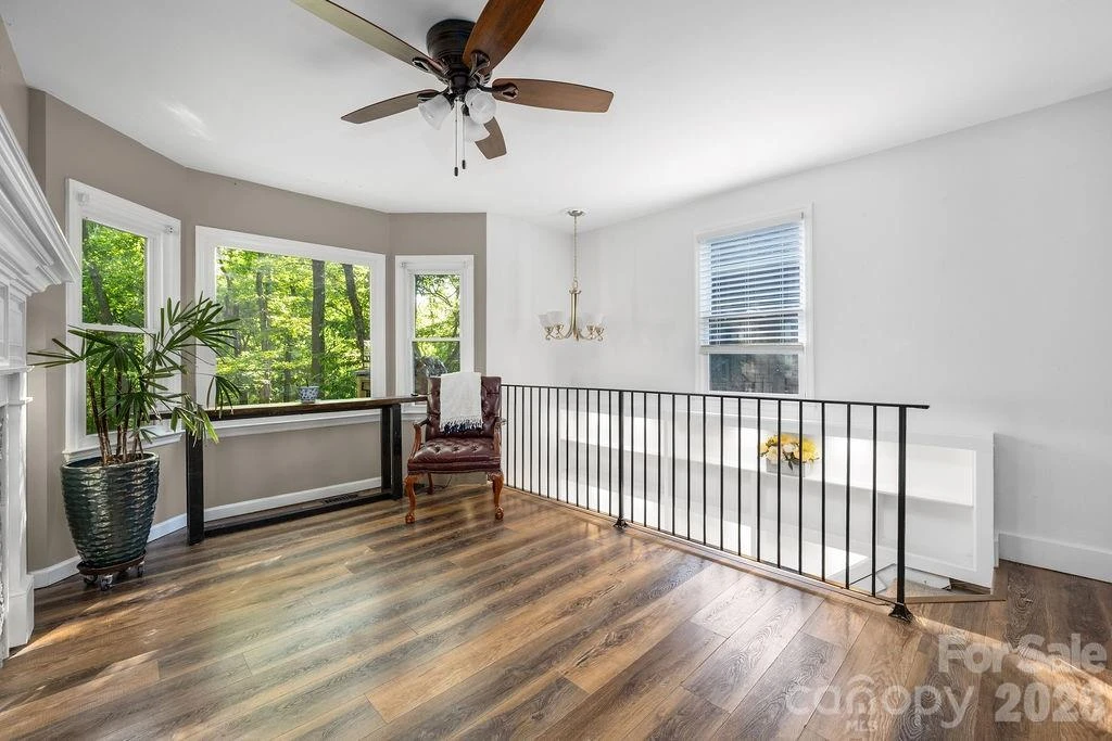 8038 Ritter Drive - Photo 32