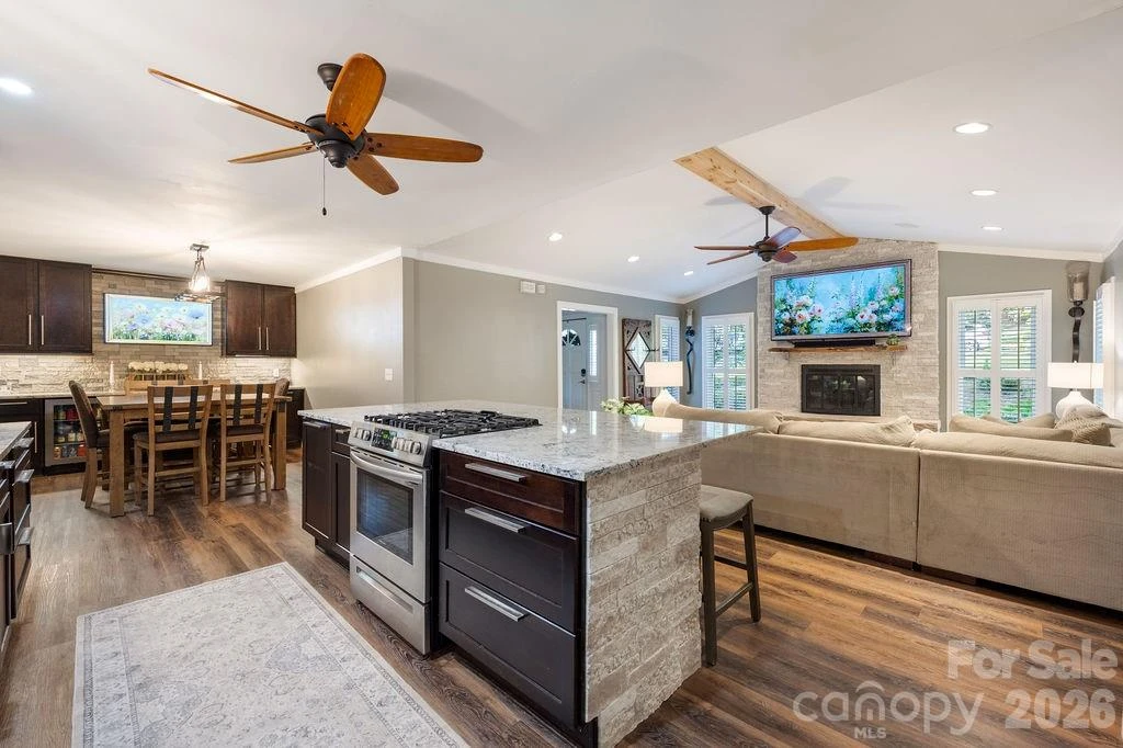 8038 Ritter Drive - Photo 10
