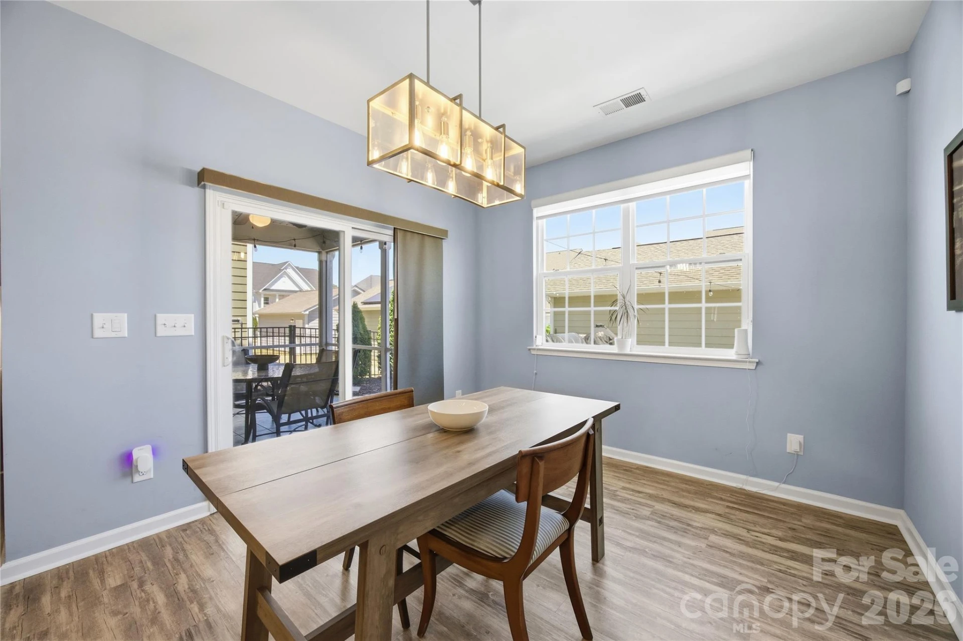 8113 Cornhill Avenue - Photo 3