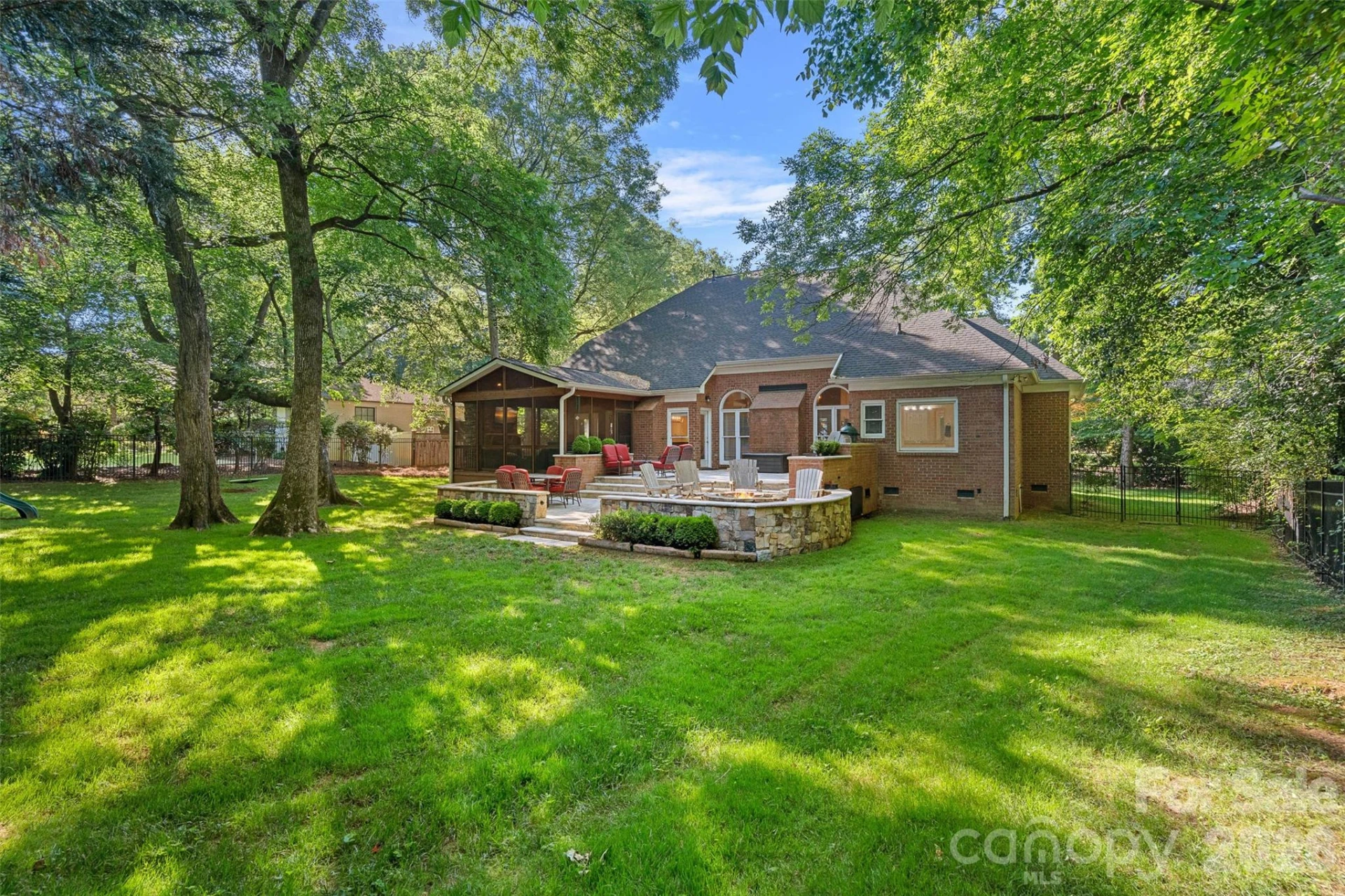 6424 Creola Road - Photo 39