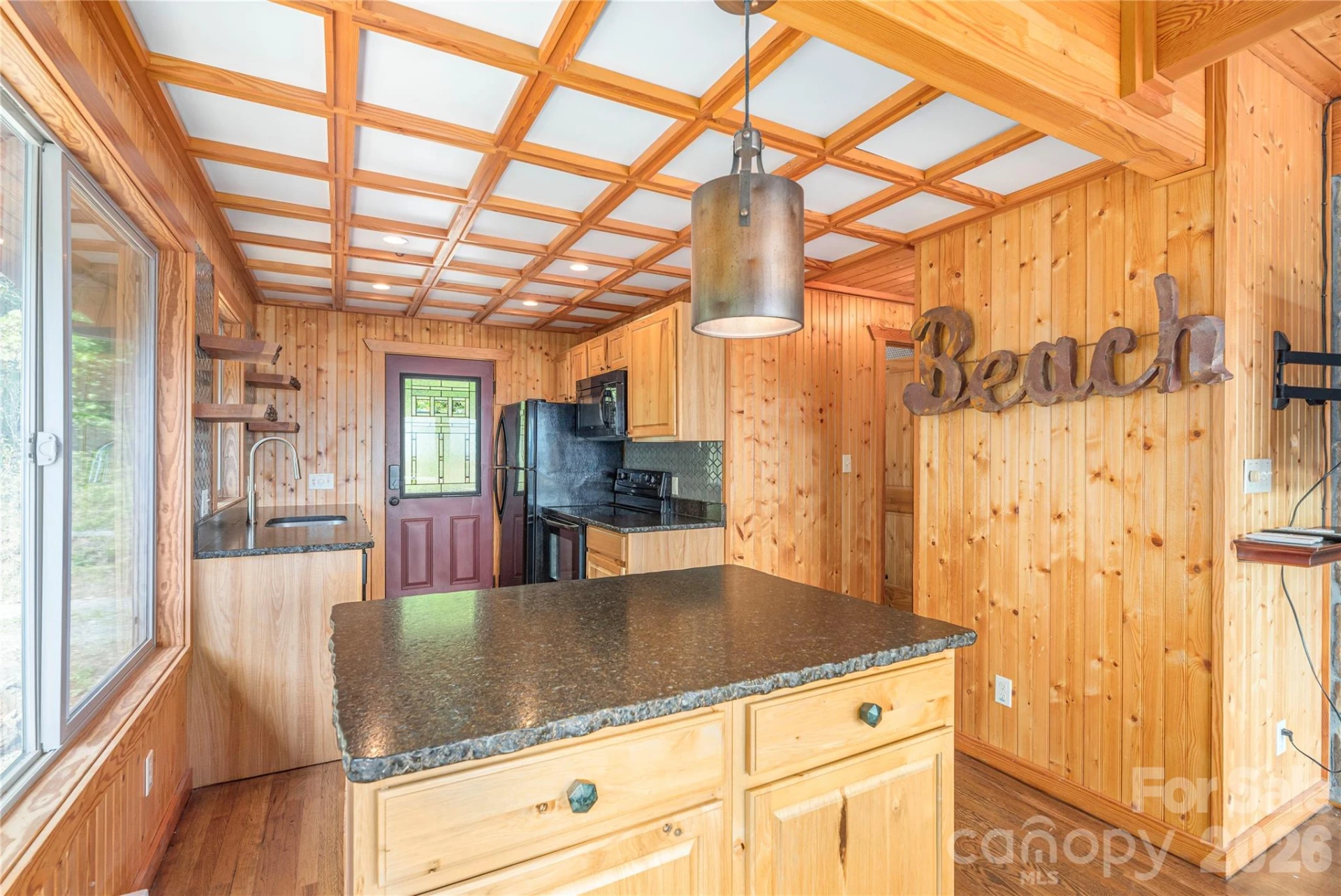 121 Mountainview Road - Photo 4