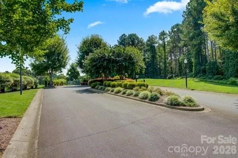 111 Lakefront Drive - Photo 5