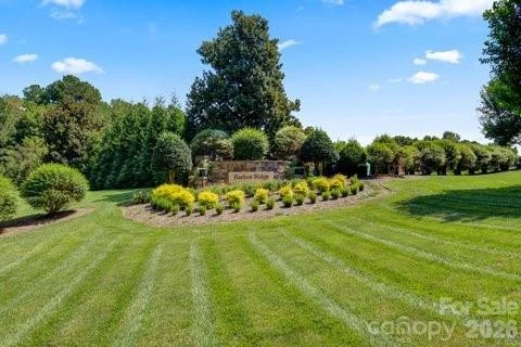 111 Lakefront Drive - Photo 6
