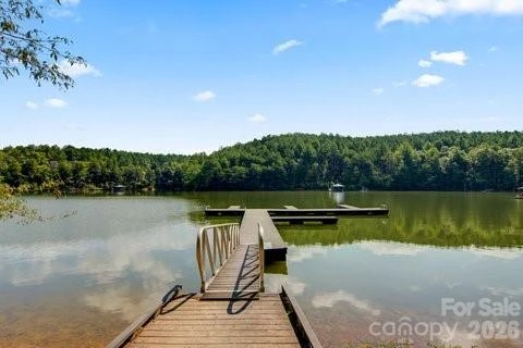 111 Lakefront Drive - Photo 9