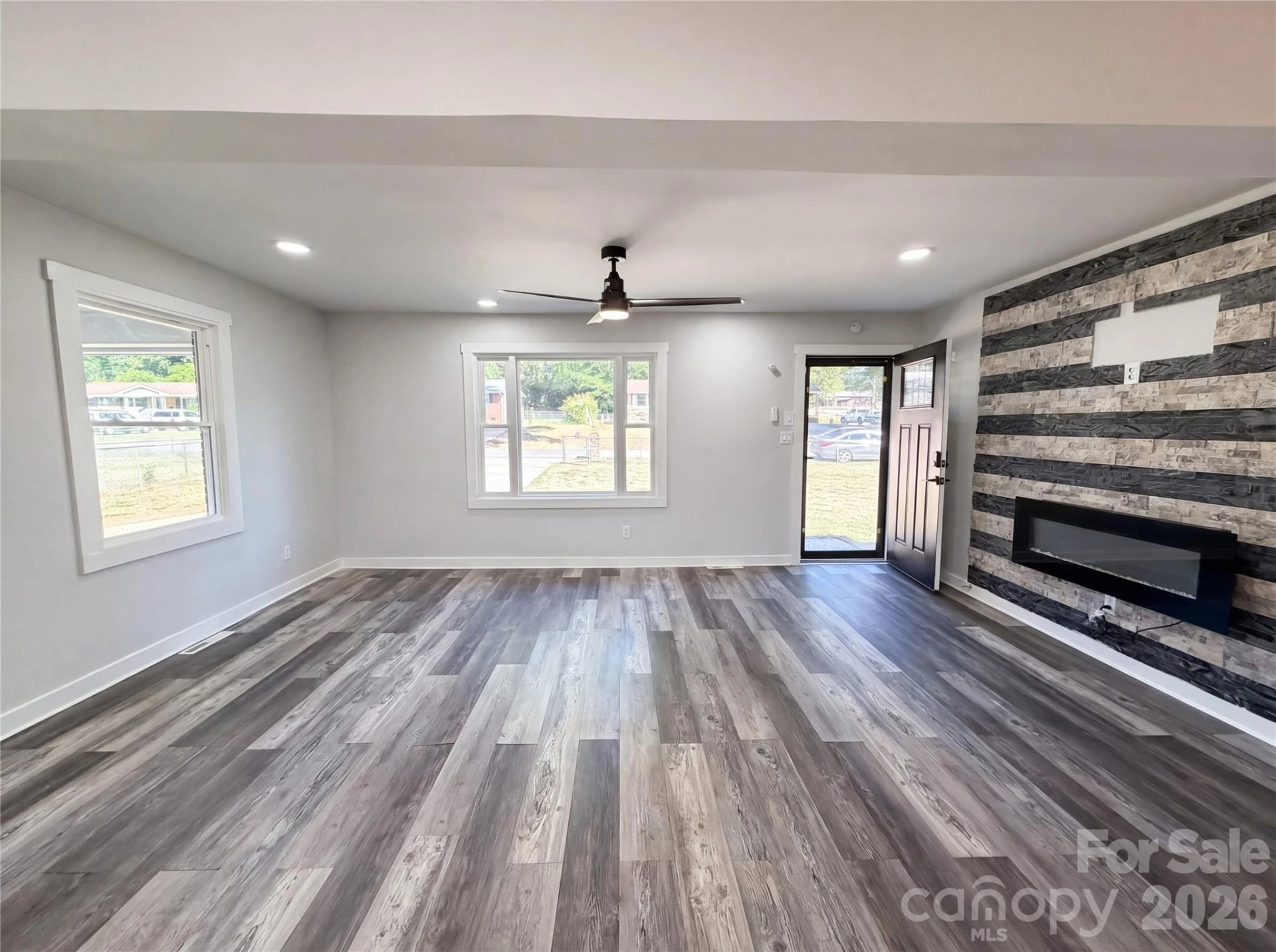 4030 Angus Drive - Photo 3