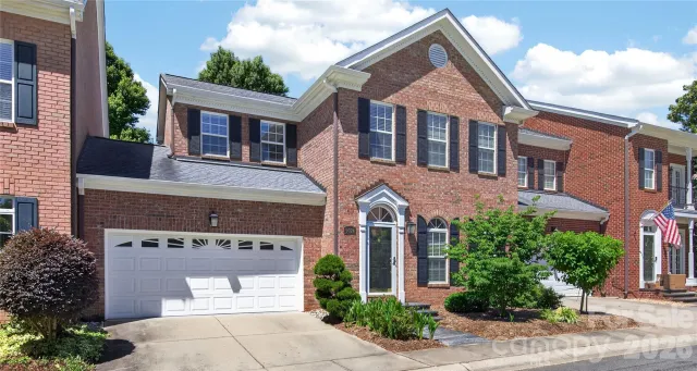 9024 Bonnie Briar Circle