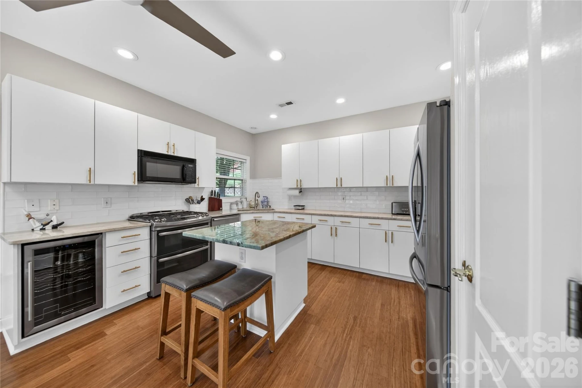 9024 Bonnie Briar Circle - Photo 11