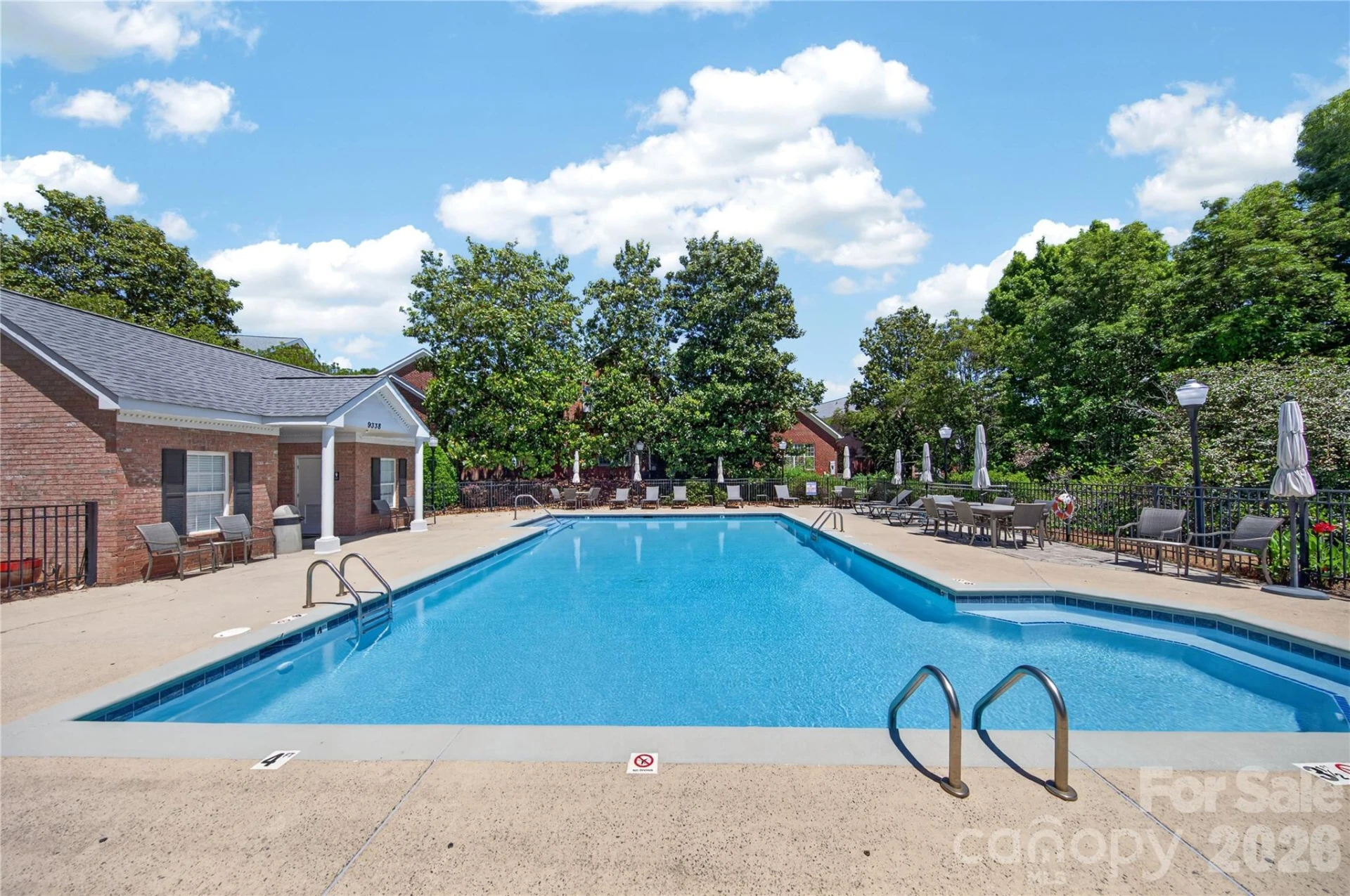 9024 Bonnie Briar Circle - Photo 28