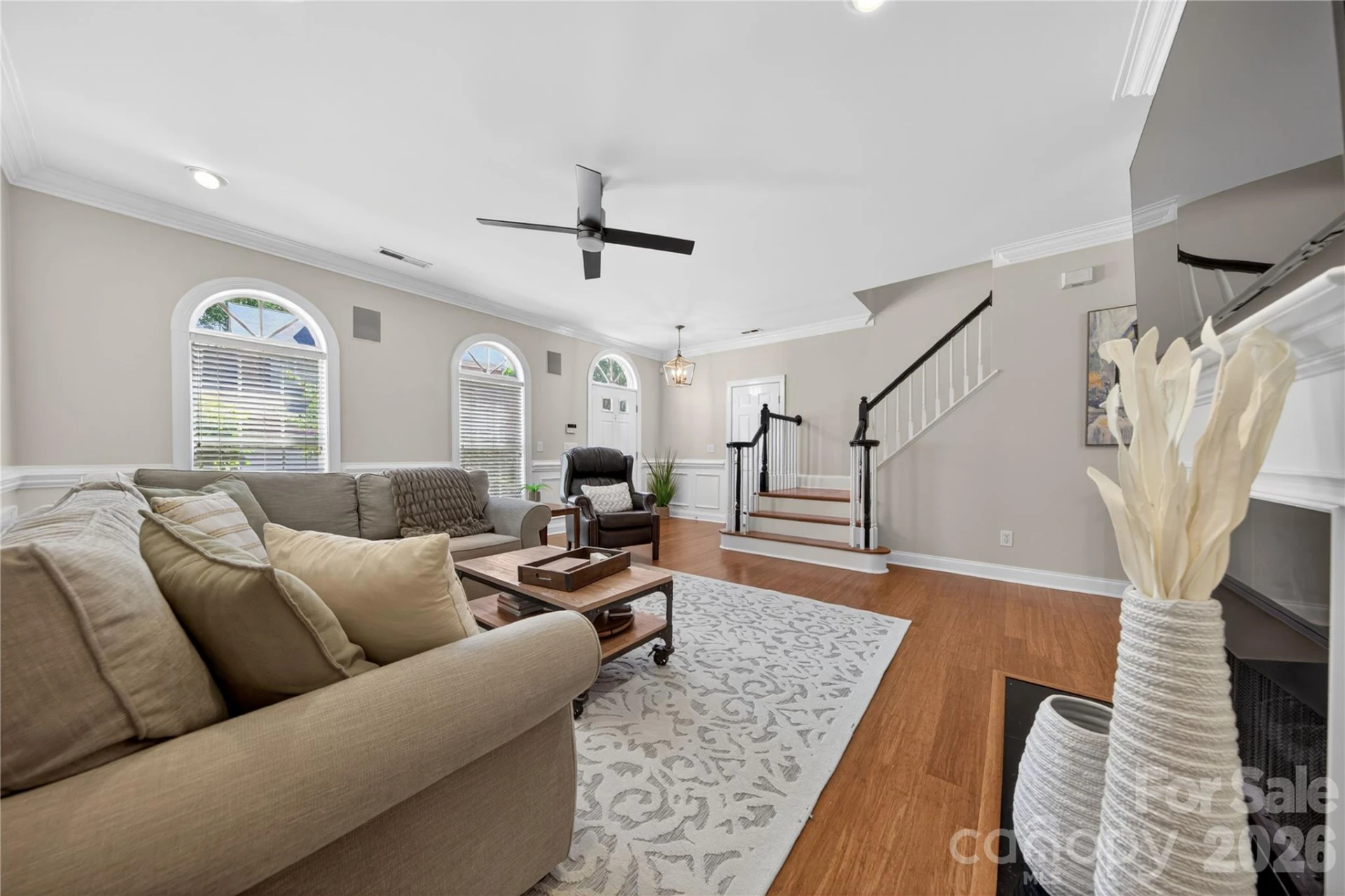 9024 Bonnie Briar Circle - Photo 4