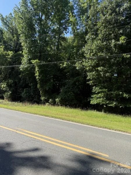 -- Davis Road - Photo 2