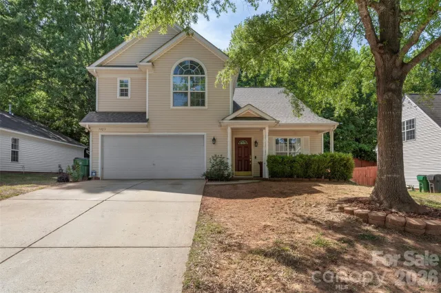 7923 Shiny Meadow Lane