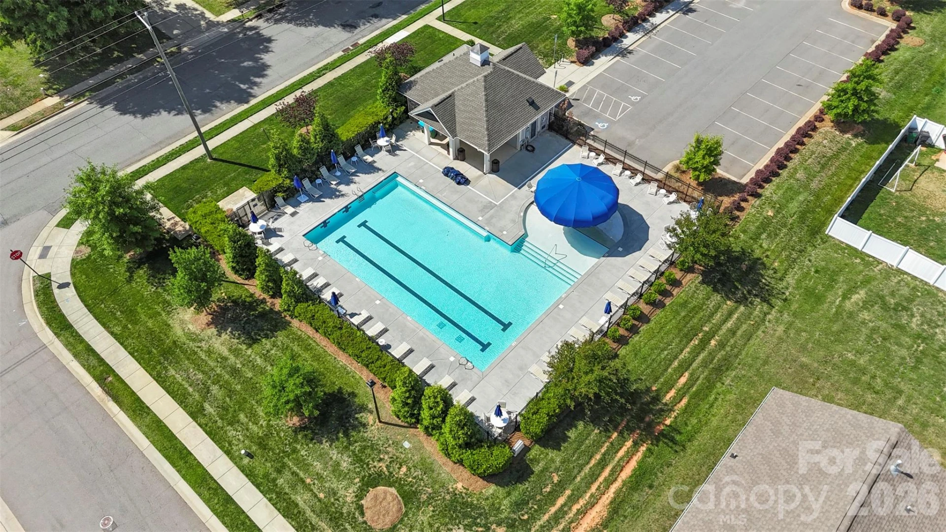 7923 Shiny Meadow Lane - Photo 25