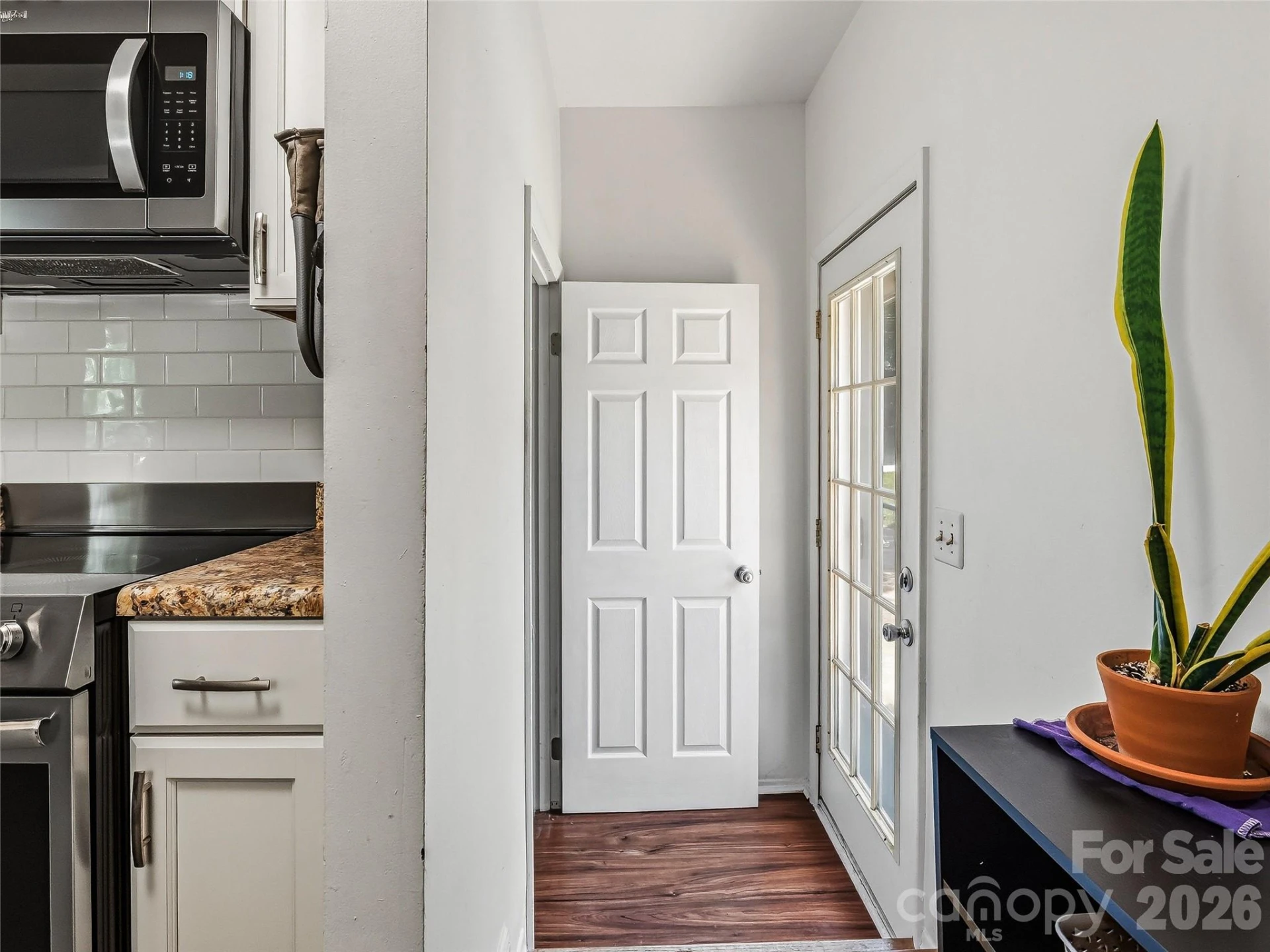 60 Skyview Terrace - Photo 20