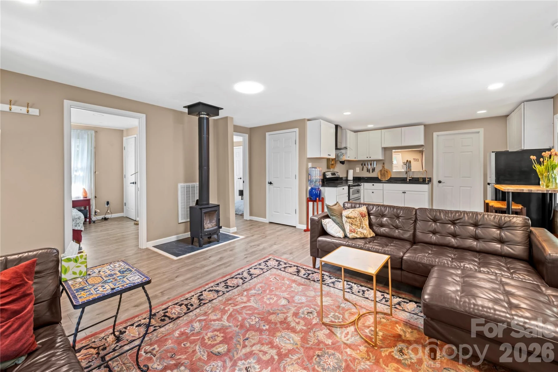 1 Detroit Avenue - Photo 3