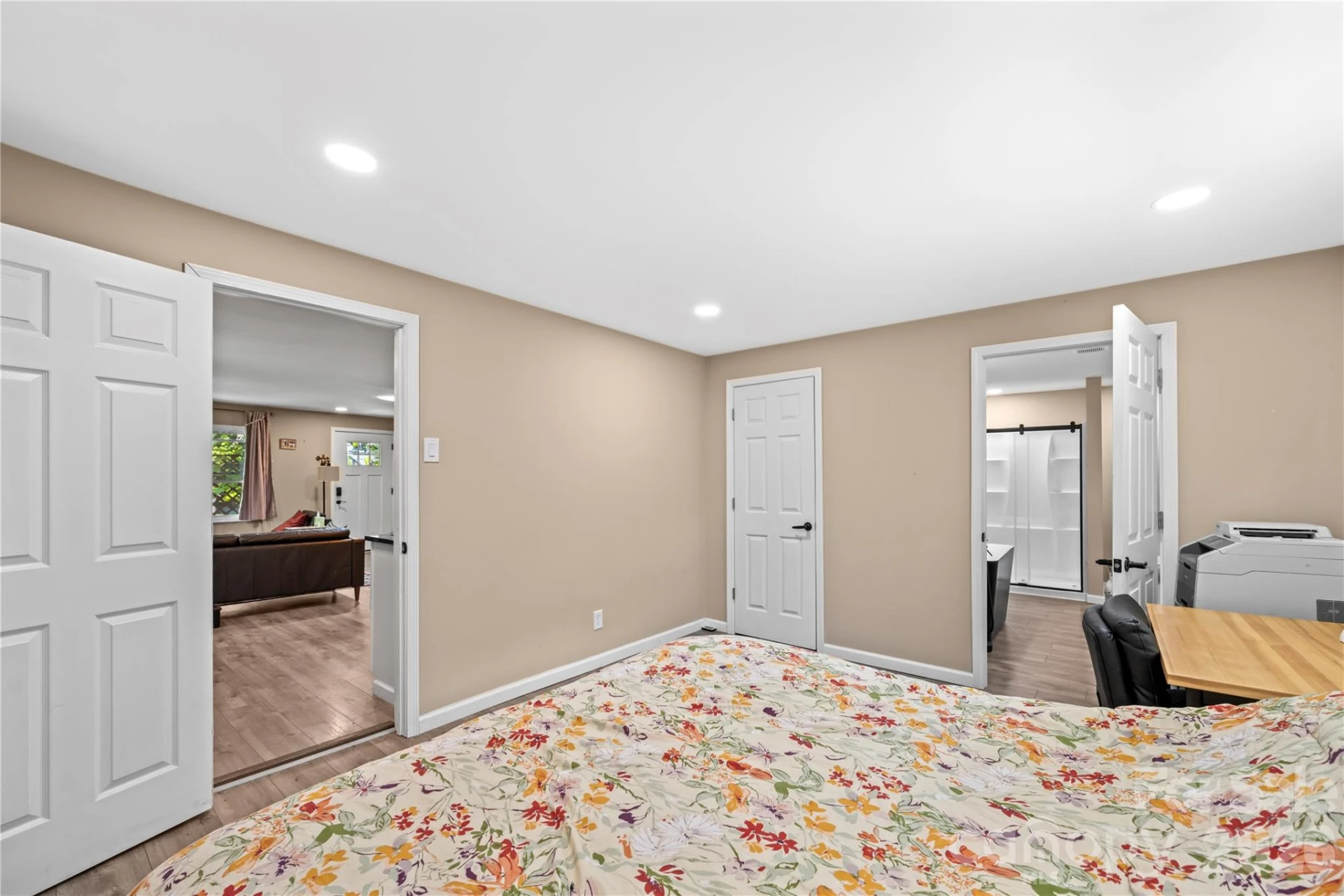 1 Detroit Avenue - Photo 9