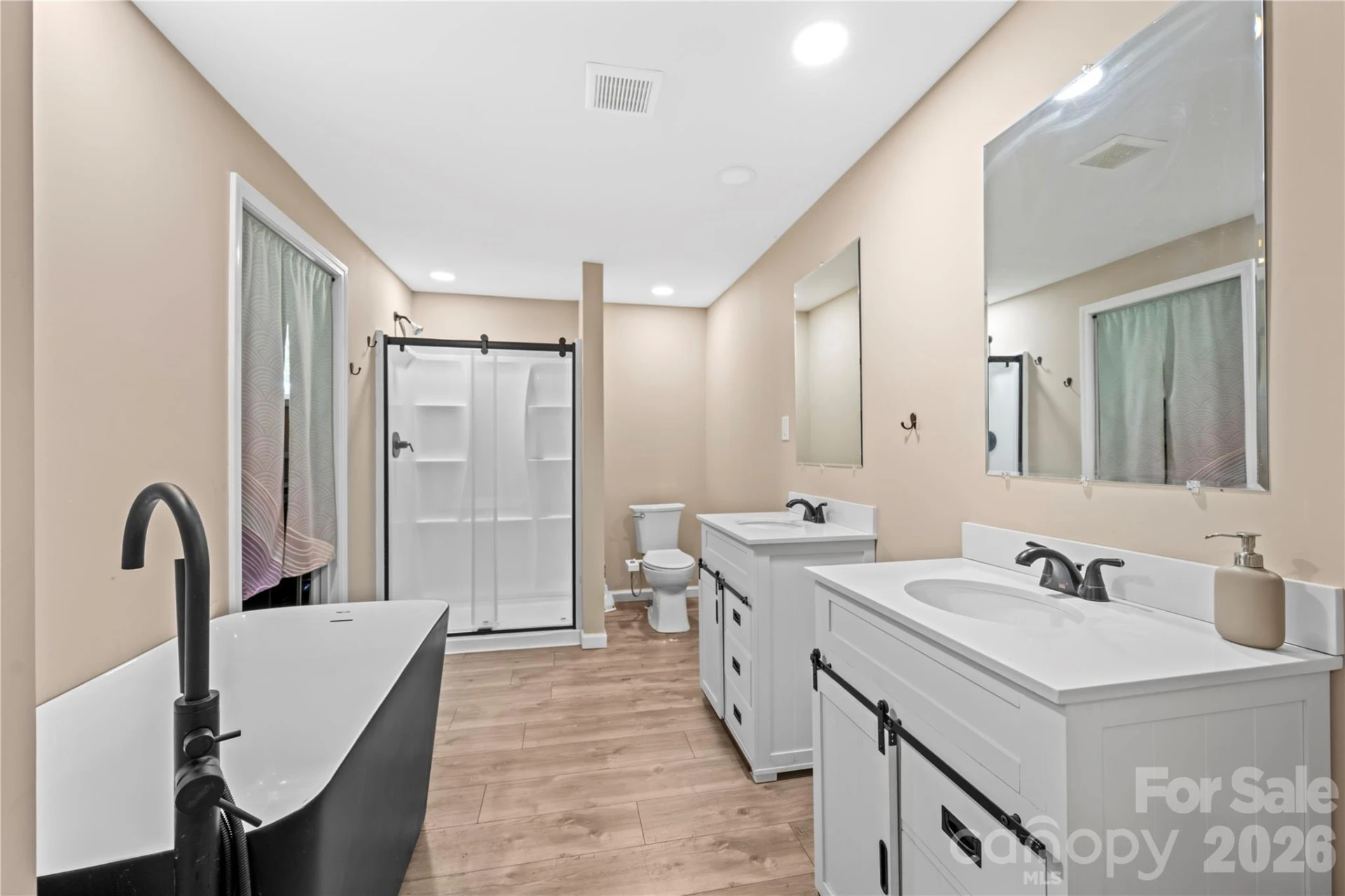 1 Detroit Avenue - Photo 10