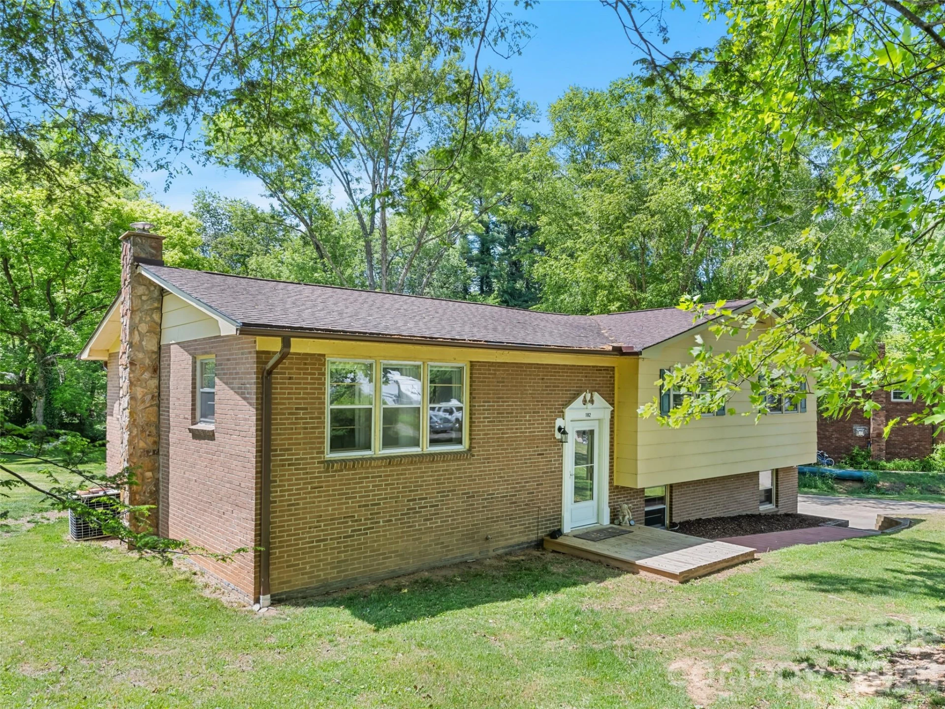 182 Fairway Hills Drive - Photo 3