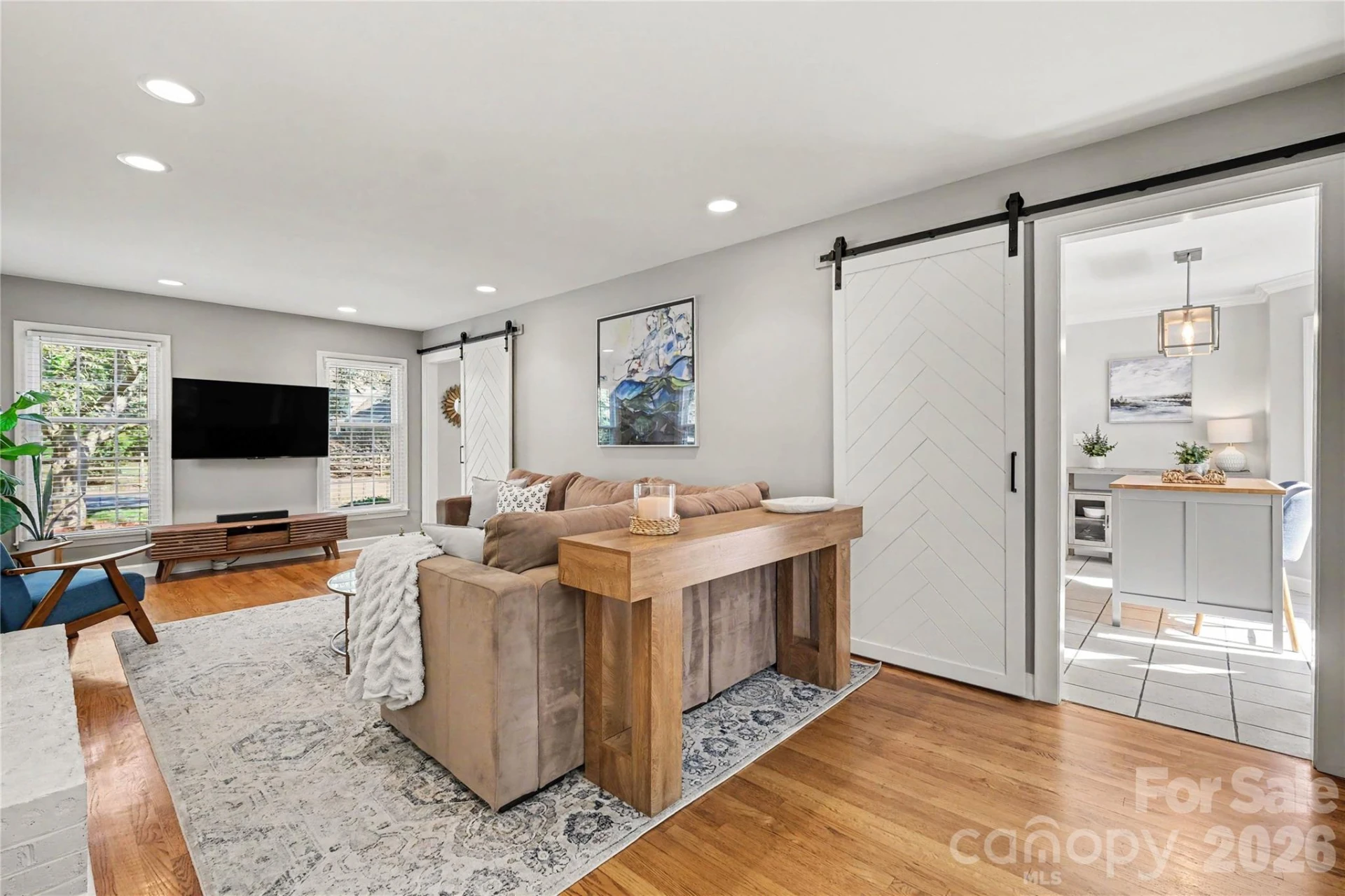 10428 Hall Drive - Photo 8