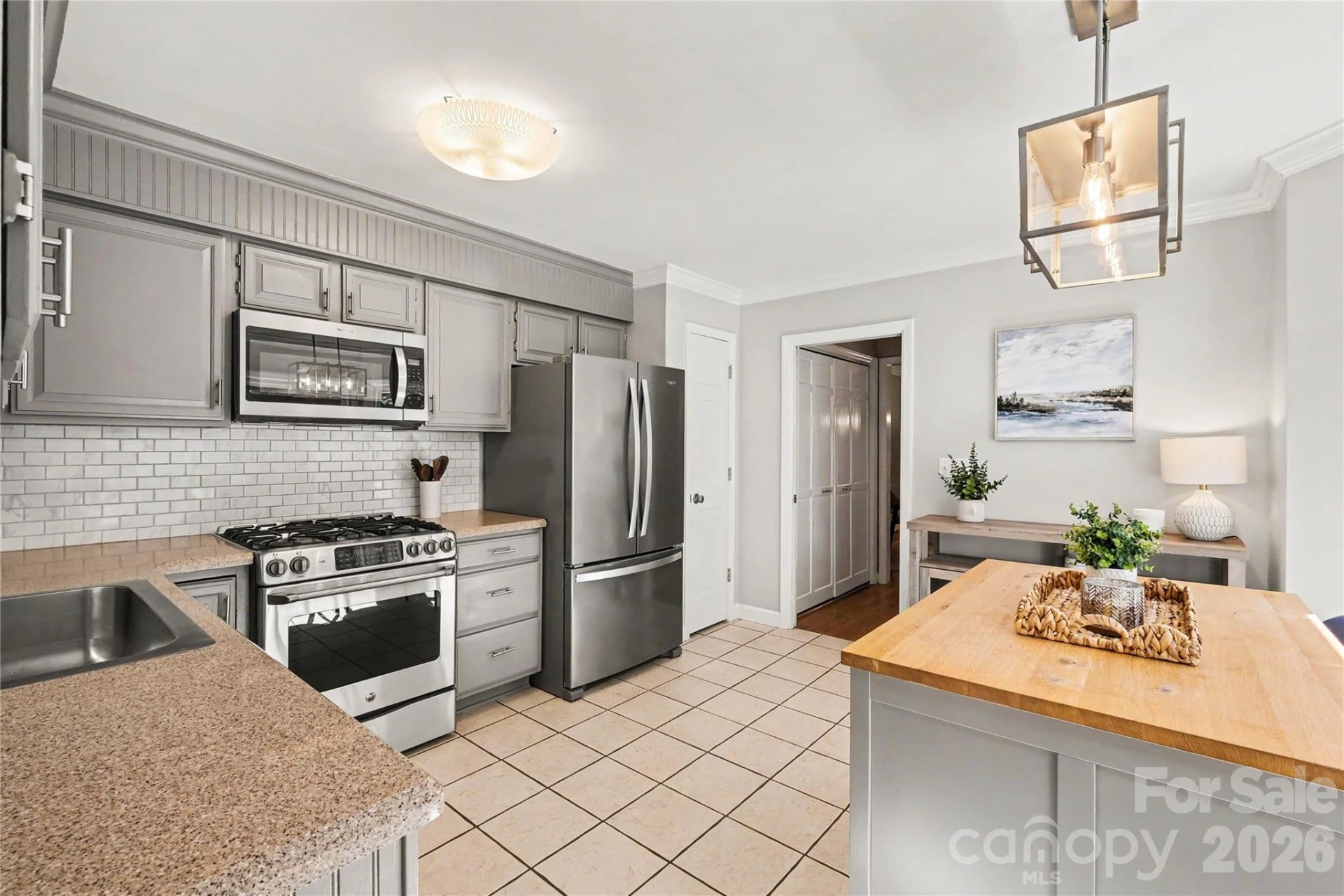 10428 Hall Drive - Photo 10