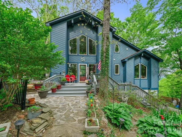 228 Continental Divide Road, Spruce Pine, NC, 28777