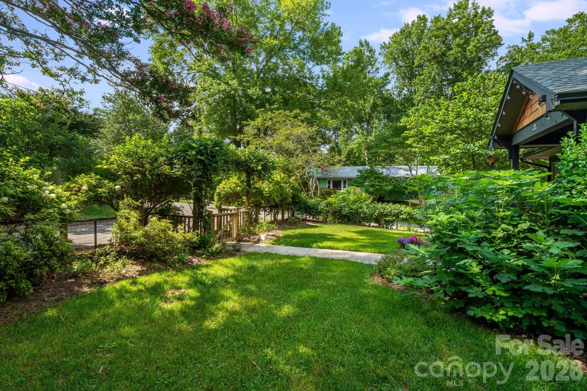 10 Davenport Place - Photo 41
