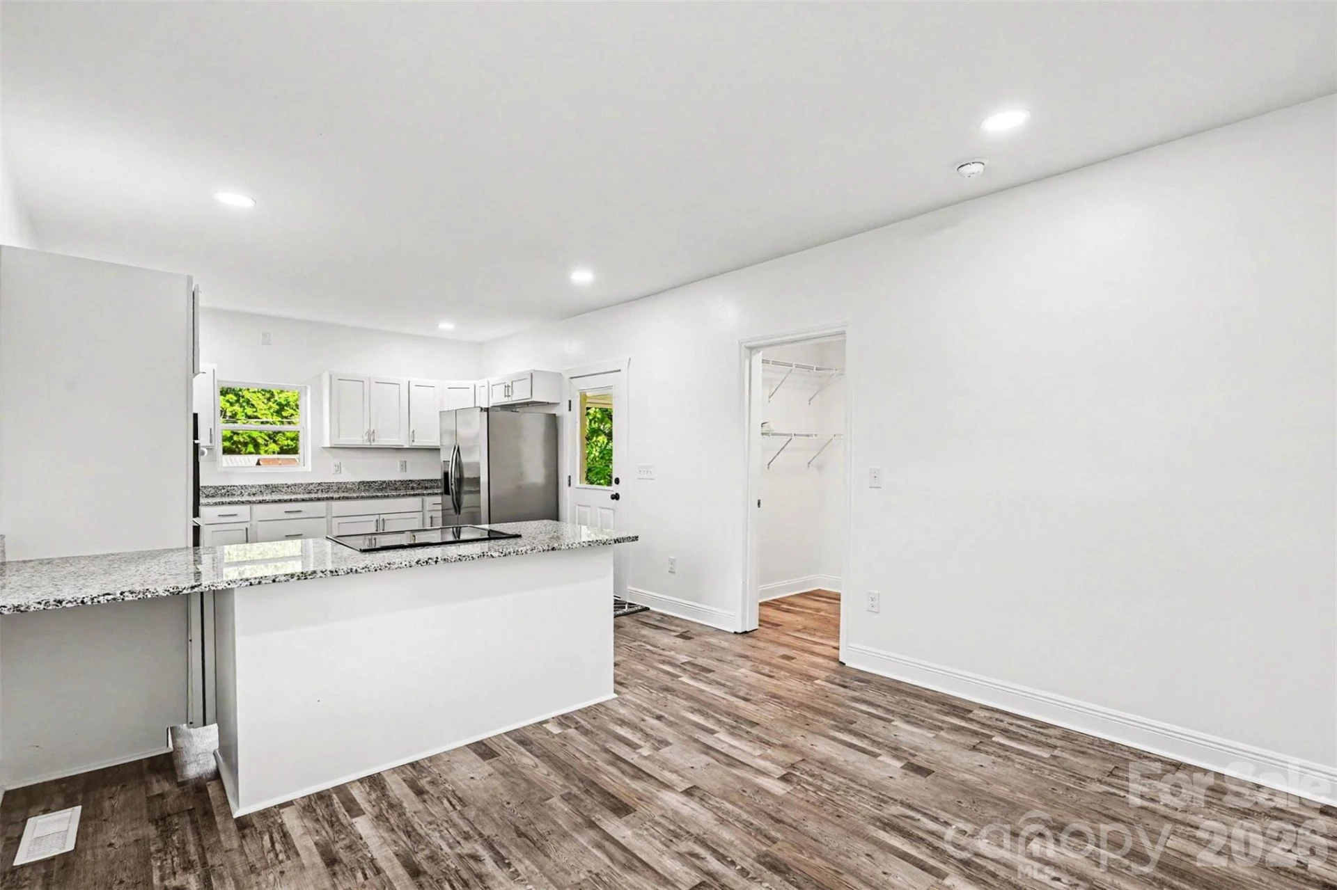 405 Aquadale Road - Photo 11