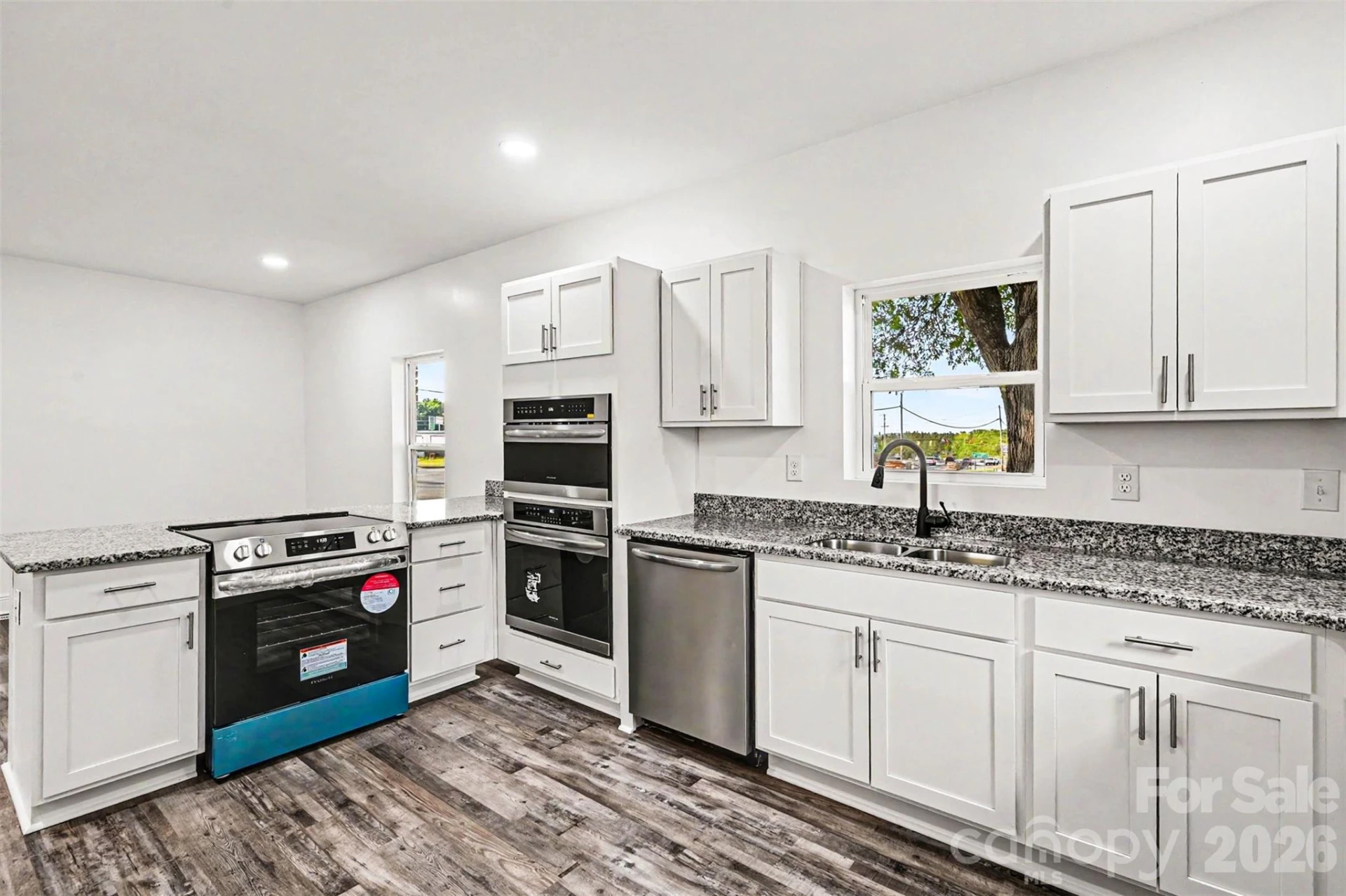 405 Aquadale Road - Photo 13