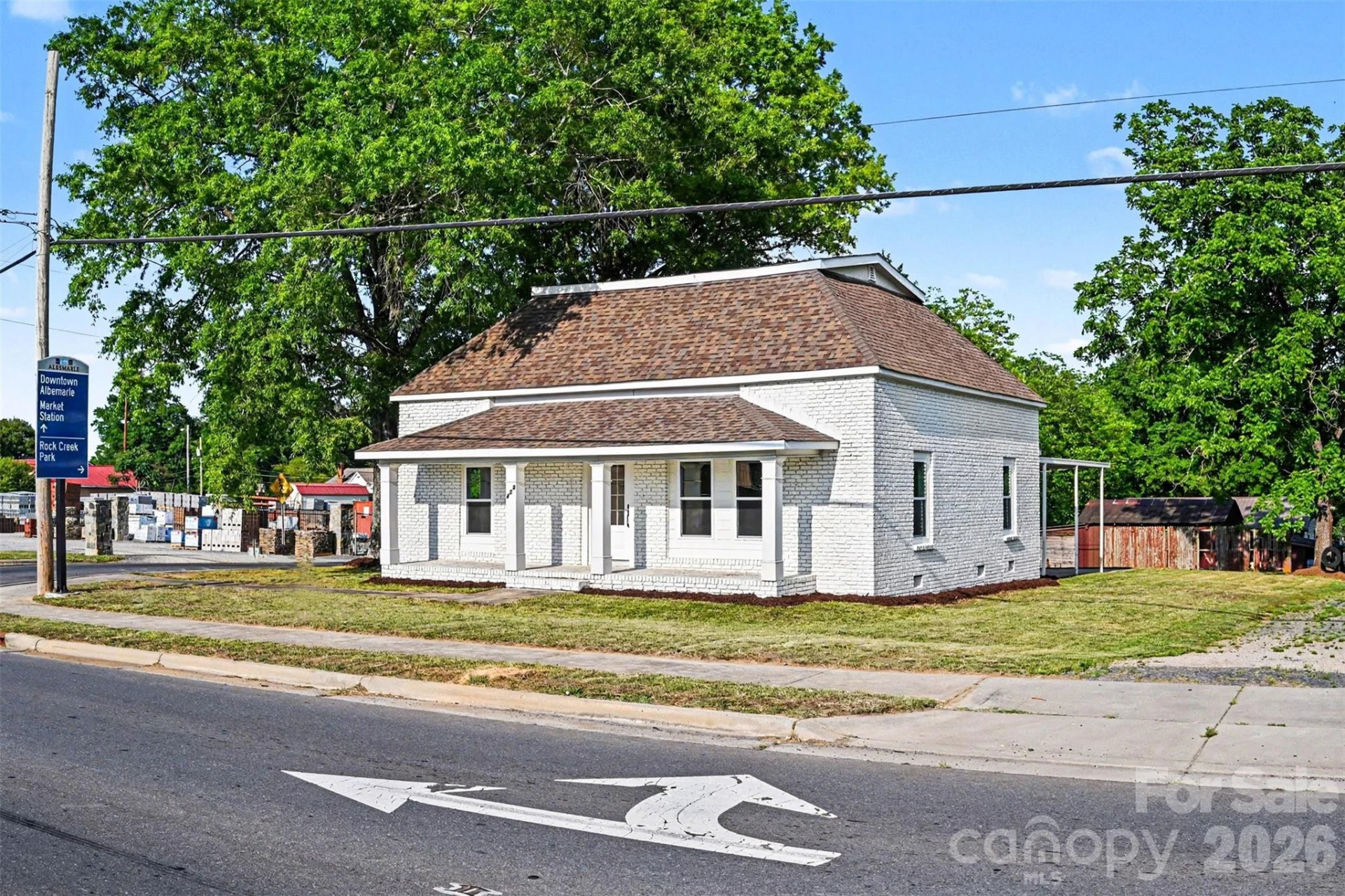 405 Aquadale Road - Photo 3