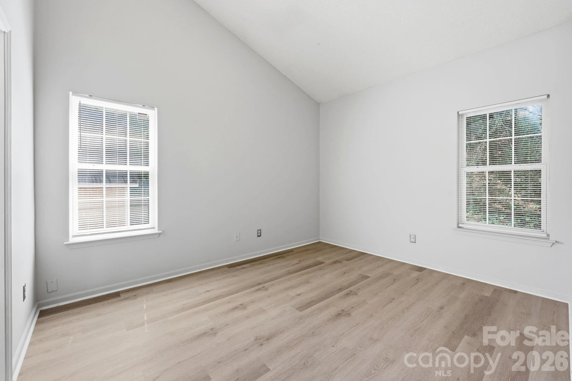 6330 Derryfield Drive - Photo 17