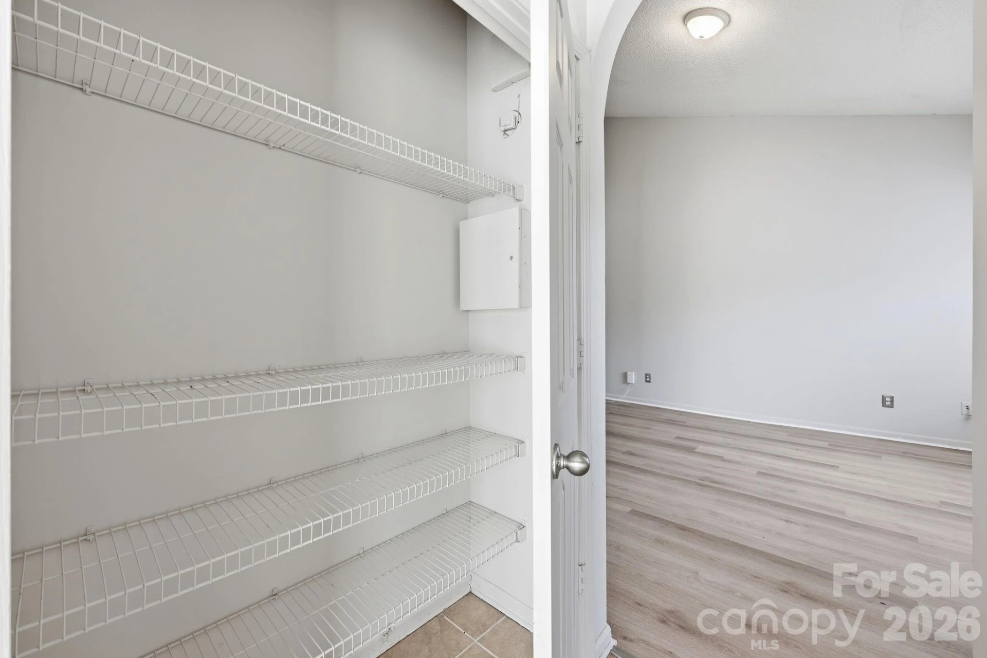 6330 Derryfield Drive - Photo 8