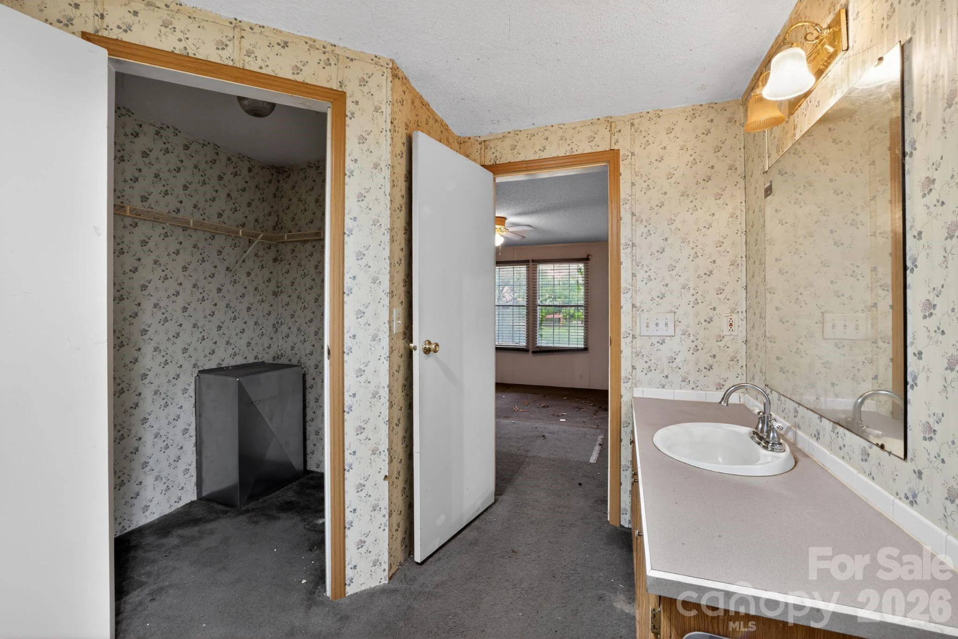 628 Grassy Knob Road - Photo 18