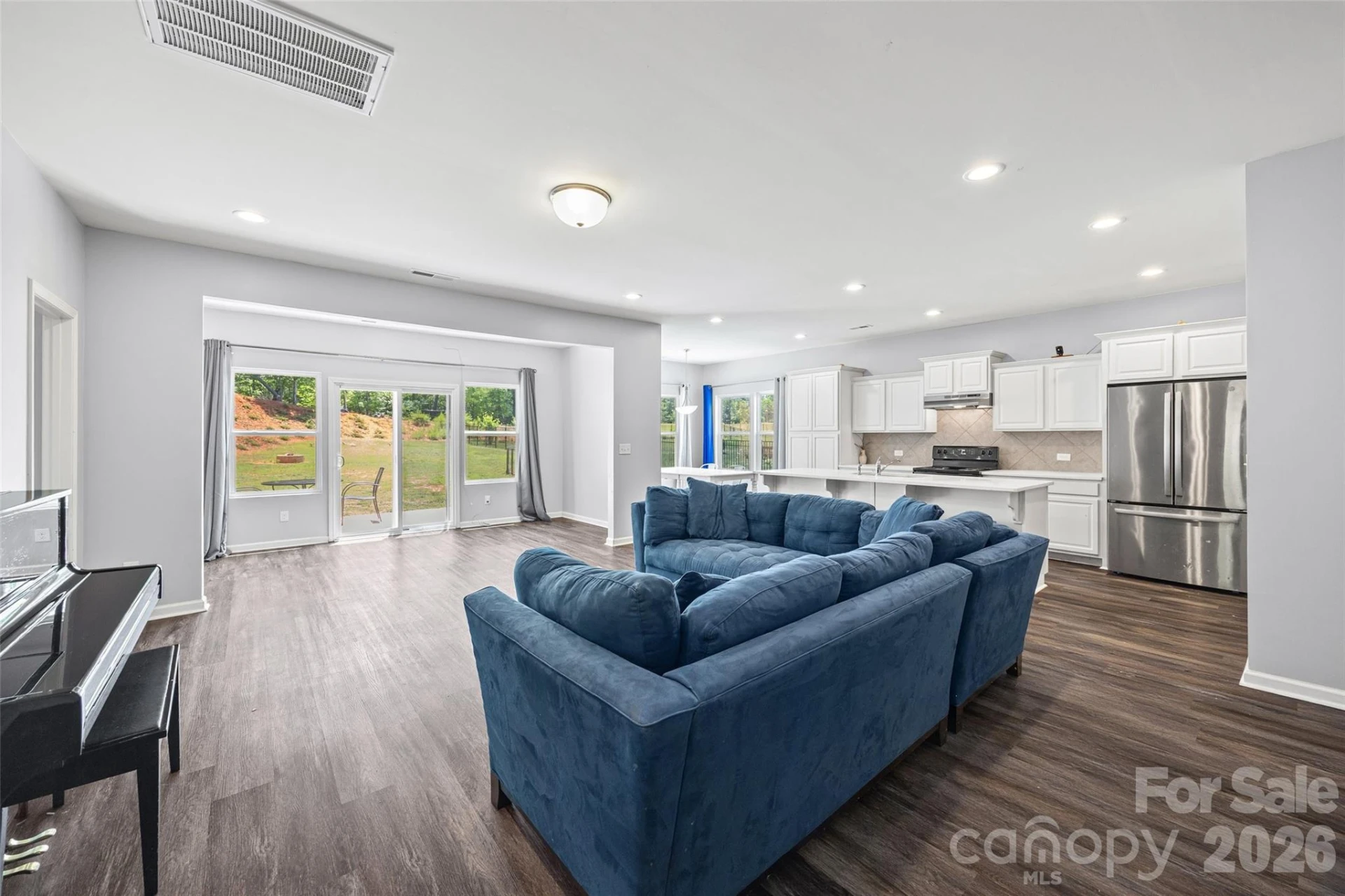 14435 Maritime Drive - Photo 4