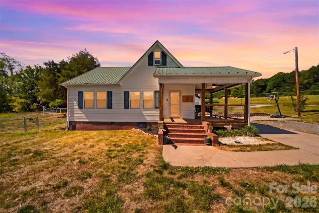 4039 Hartland Road, Lenoir, NC, 28645