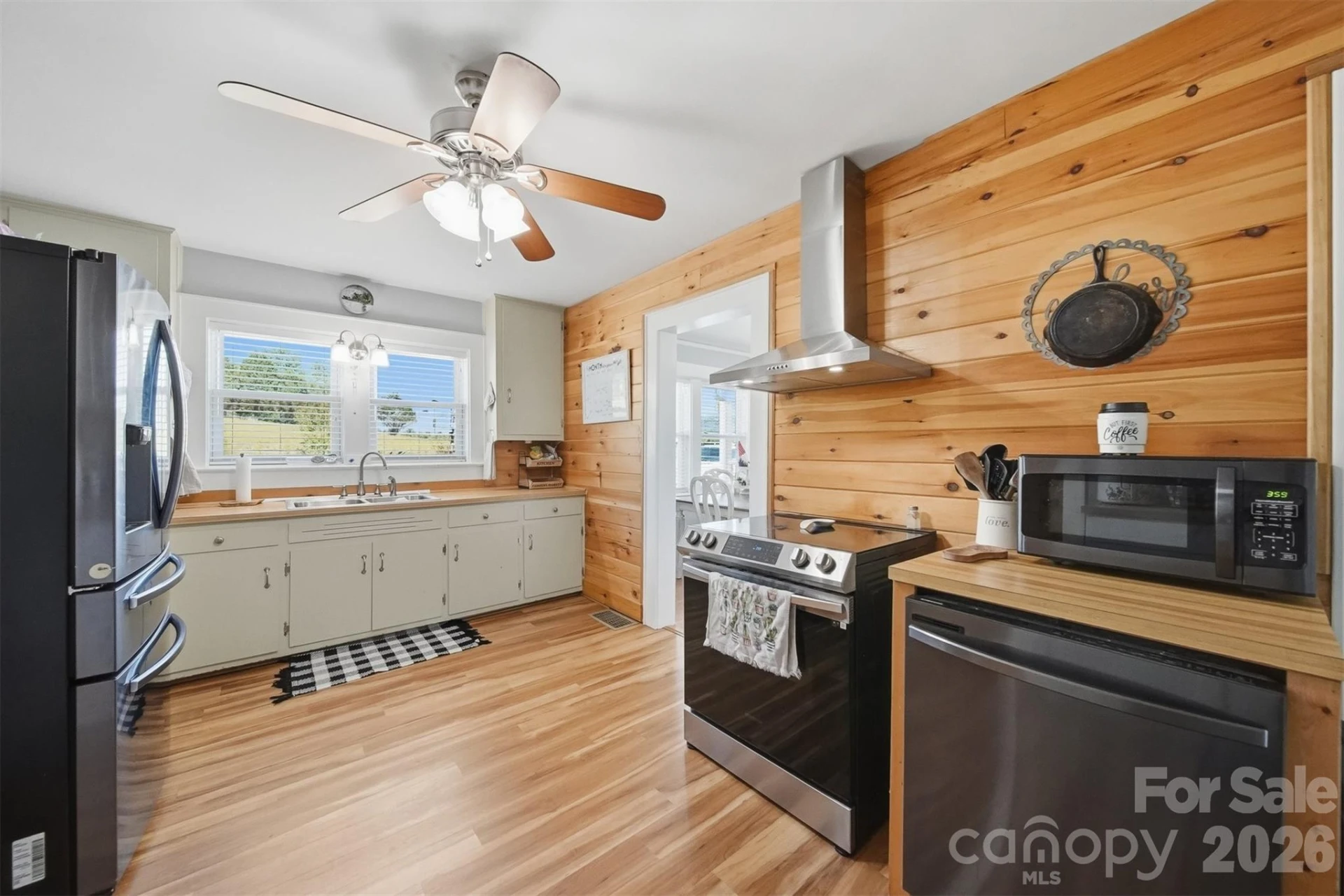 4039 Hartland Road - Photo 12
