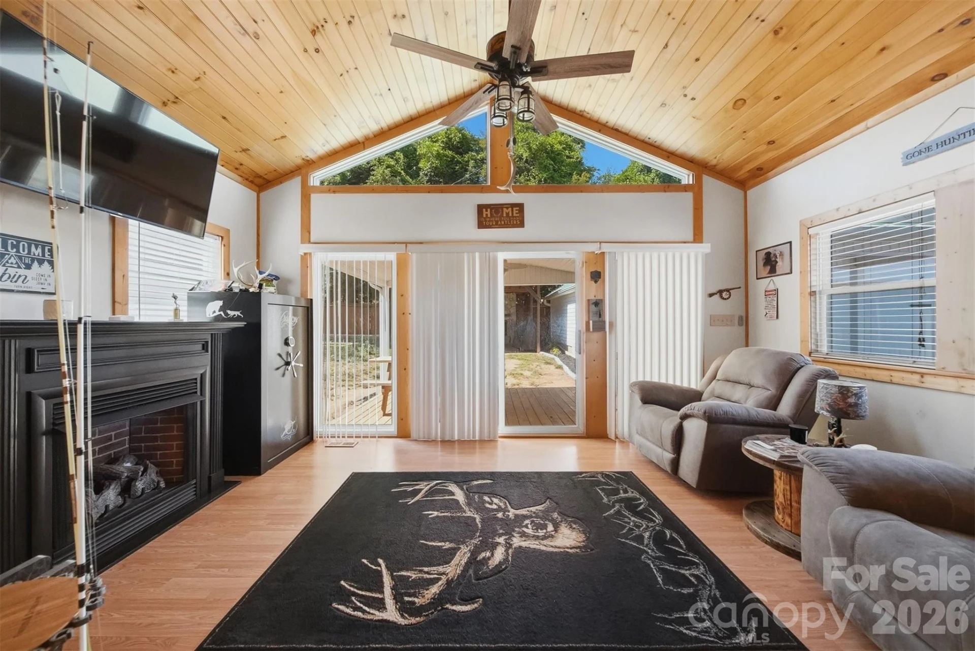4039 Hartland Road - Photo 18