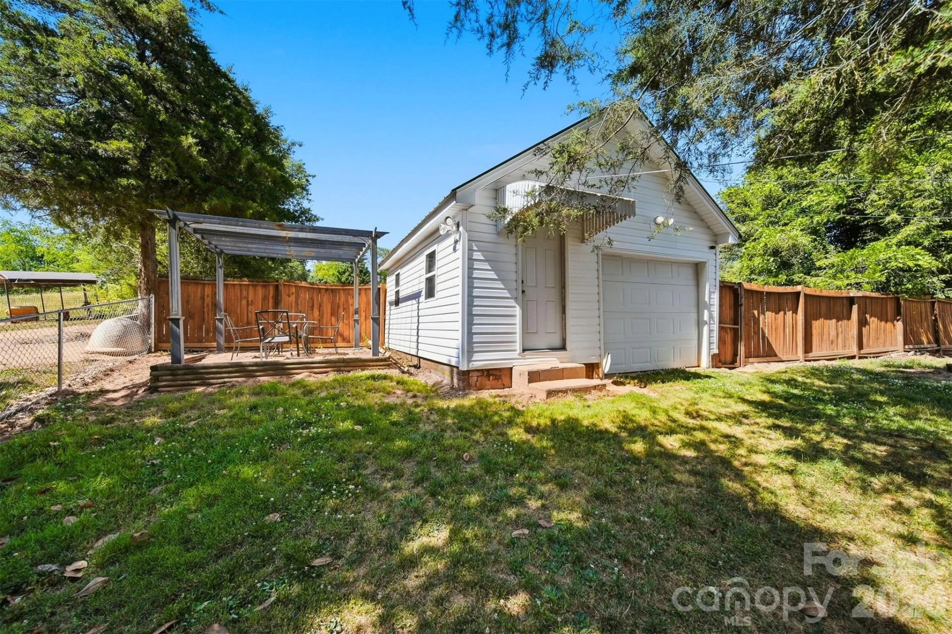 4039 Hartland Road - Photo 30