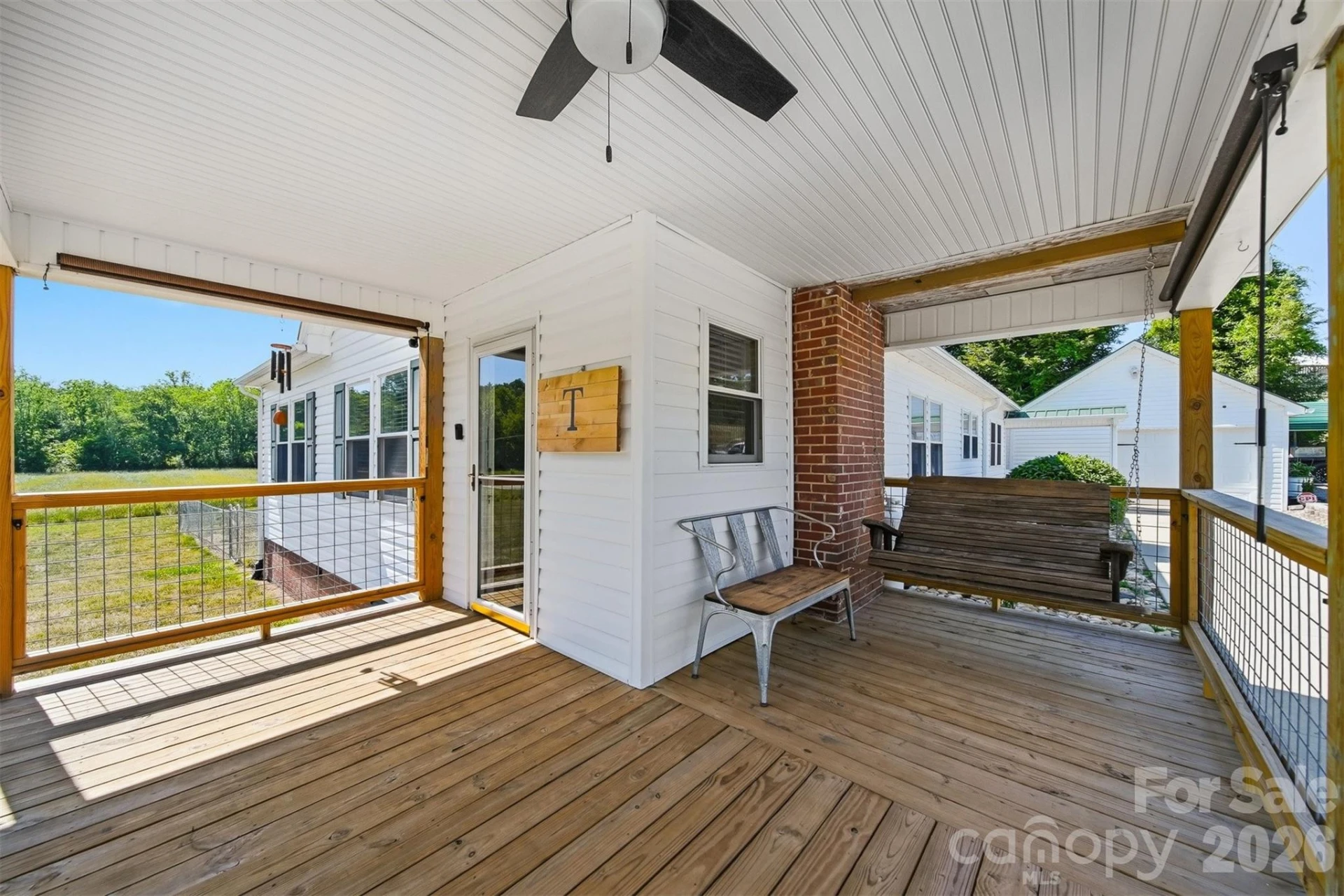 4039 Hartland Road - Photo 4